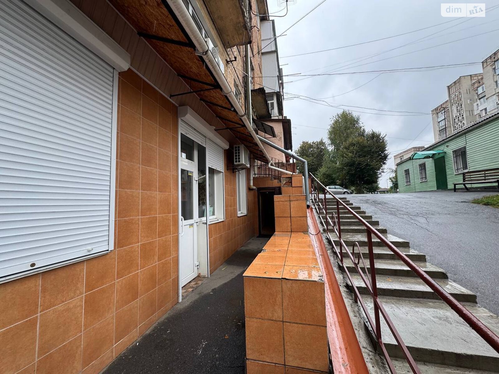 Коммерческое помещение в Виннице, продажа по Брацлавская улица, район Старый город, цена: 57 000 долларов за объект фото 1 Коммерческое помещение в Виннице, продажа по Брацлавская улица, район Старый город, цена: 57 000 долларов за объект фото 1