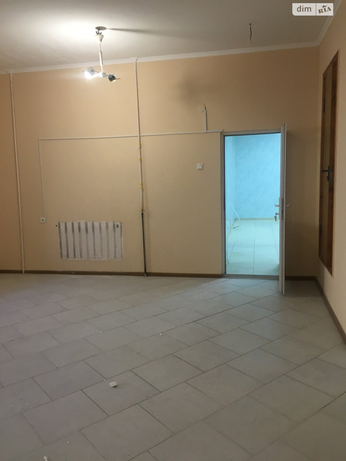 Комерційне приміщення в Вінниці, продаж по Привокзальна вулиця, район Ближнє замостя, ціна: 208 000 доларів за об’єкт фото 1 Комерційне приміщення в Вінниці, продаж по Привокзальна вулиця, район Ближнє замостя, ціна: 208 000 доларів за об’єкт фото 1