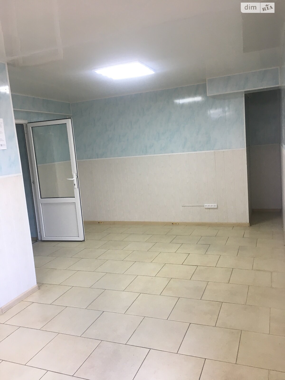 Комерційне приміщення в Вінниці, продаж по Привокзальна вулиця, район Ближнє замостя, ціна: 208 000 доларів за об’єкт фото 1 Комерційне приміщення в Вінниці, продаж по Привокзальна вулиця, район Ближнє замостя, ціна: 208 000 доларів за об’єкт фото 1