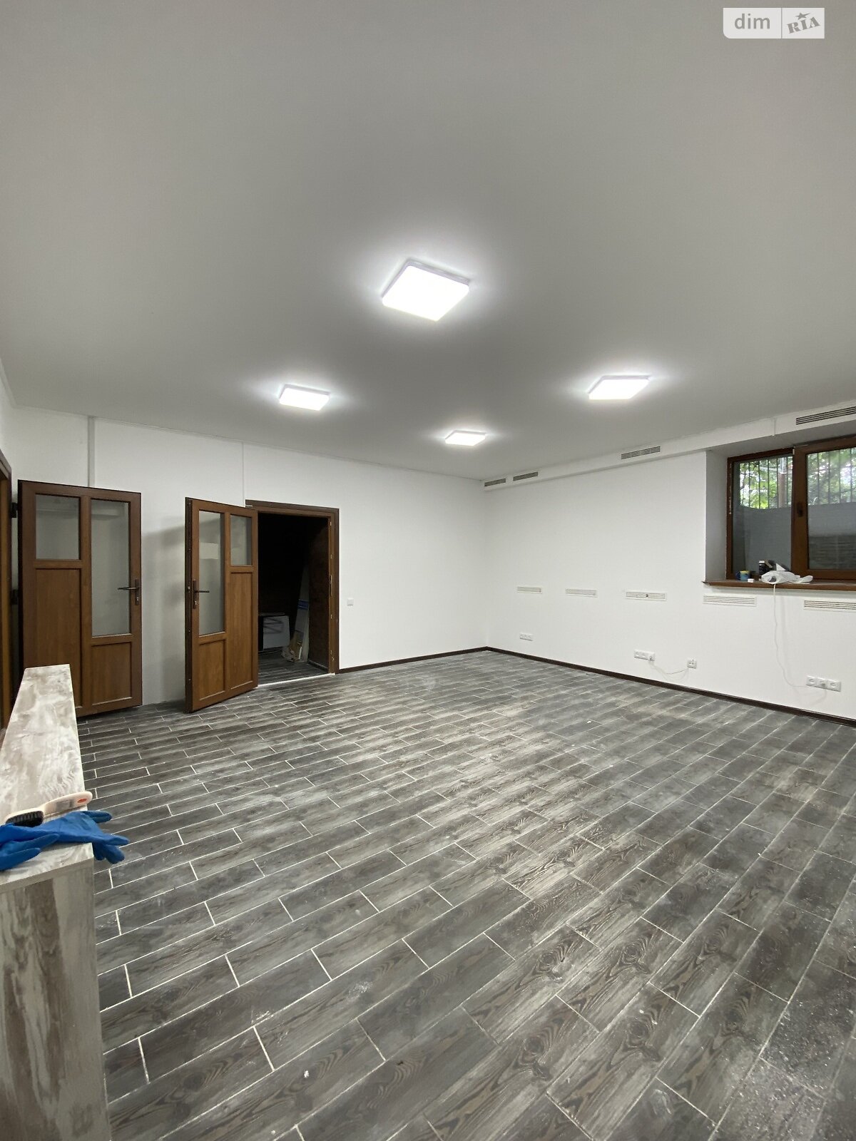 Комерційне приміщення в Вінниці, продаж по Володимира Антоновича вулиця, район Ближнє замостя, ціна: 77 000 доларів за об’єкт фото 1 Комерційне приміщення в Вінниці, продаж по Володимира Антоновича вулиця, район Ближнє замостя, ціна: 77 000 доларів за об’єкт фото 1