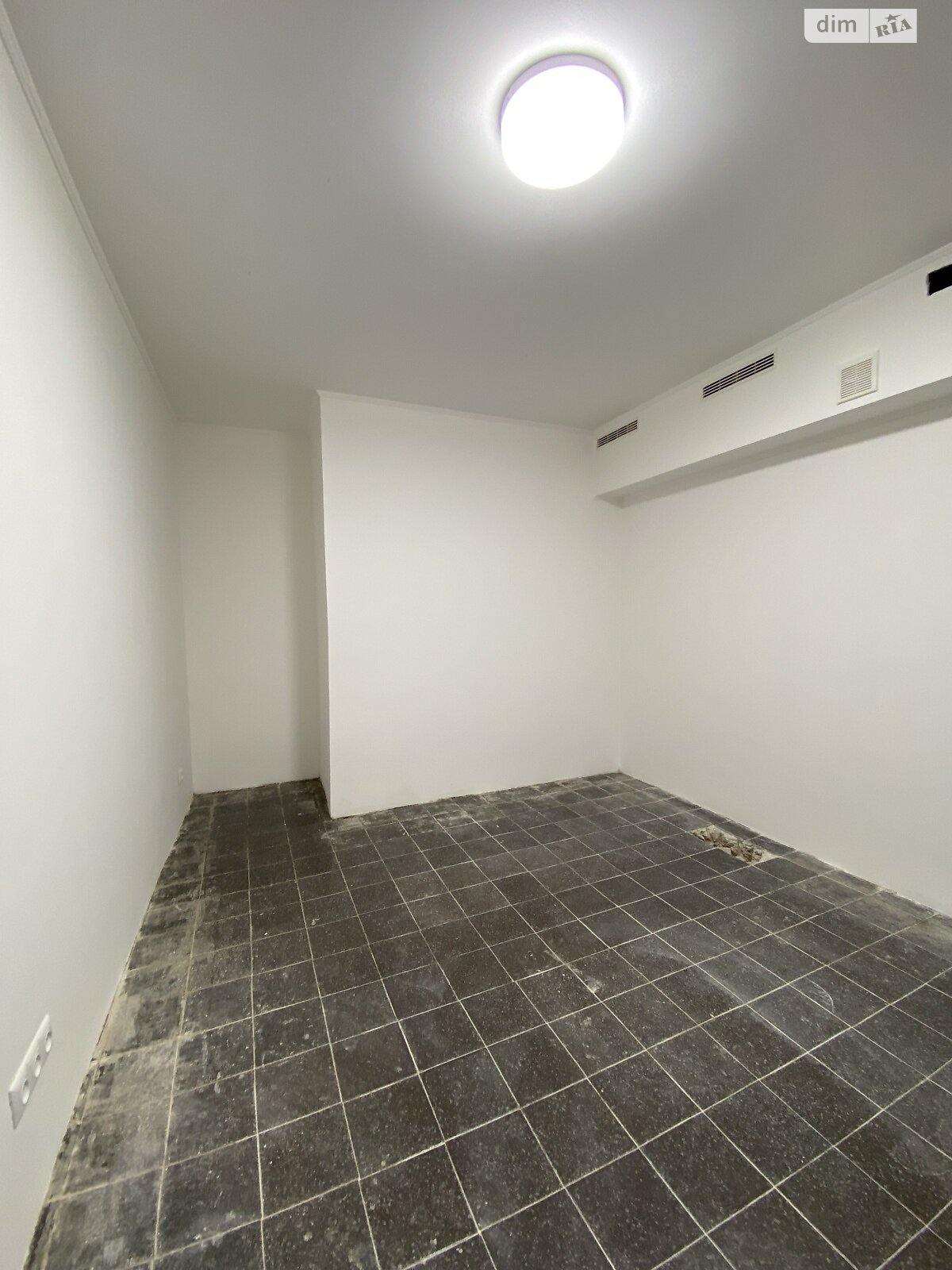 Комерційне приміщення в Вінниці, продаж по Володимира Антоновича вулиця, район Ближнє замостя, ціна: 77 000 доларів за об’єкт фото 1 Комерційне приміщення в Вінниці, продаж по Володимира Антоновича вулиця, район Ближнє замостя, ціна: 77 000 доларів за об’єкт фото 1