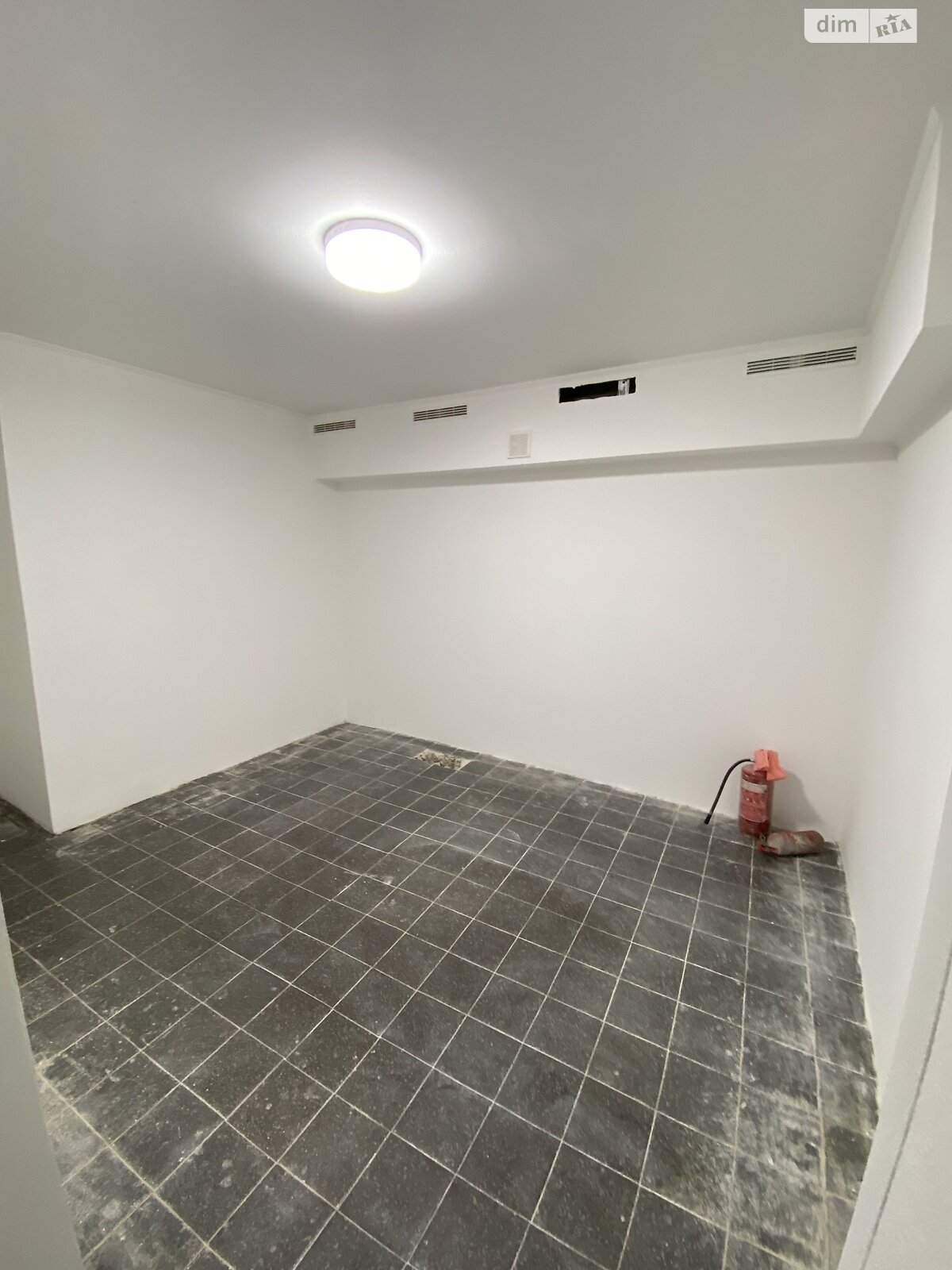 Комерційне приміщення в Вінниці, продаж по Володимира Антоновича вулиця, район Ближнє замостя, ціна: 77 000 доларів за об’єкт фото 1 Комерційне приміщення в Вінниці, продаж по Володимира Антоновича вулиця, район Ближнє замостя, ціна: 77 000 доларів за об’єкт фото 1