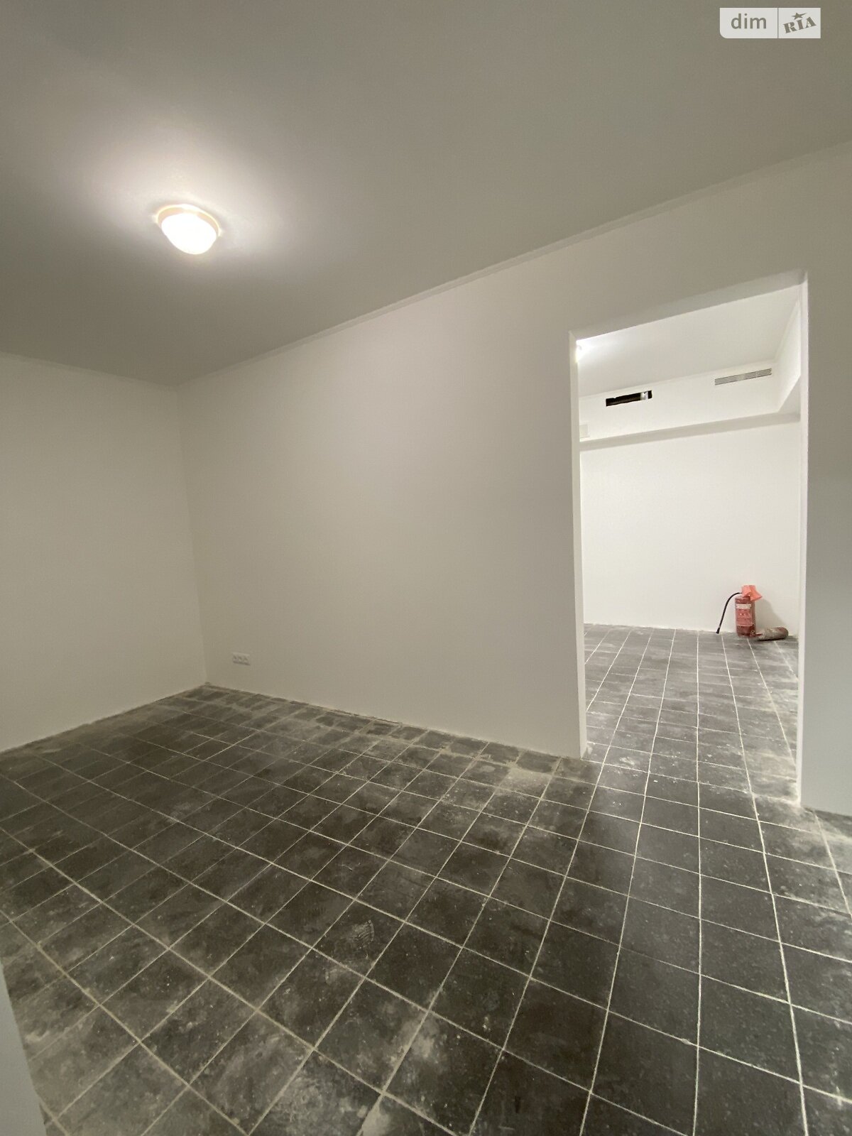 Комерційне приміщення в Вінниці, продаж по Володимира Антоновича вулиця, район Ближнє замостя, ціна: 77 000 доларів за об’єкт фото 1 Комерційне приміщення в Вінниці, продаж по Володимира Антоновича вулиця, район Ближнє замостя, ціна: 77 000 доларів за об’єкт фото 1