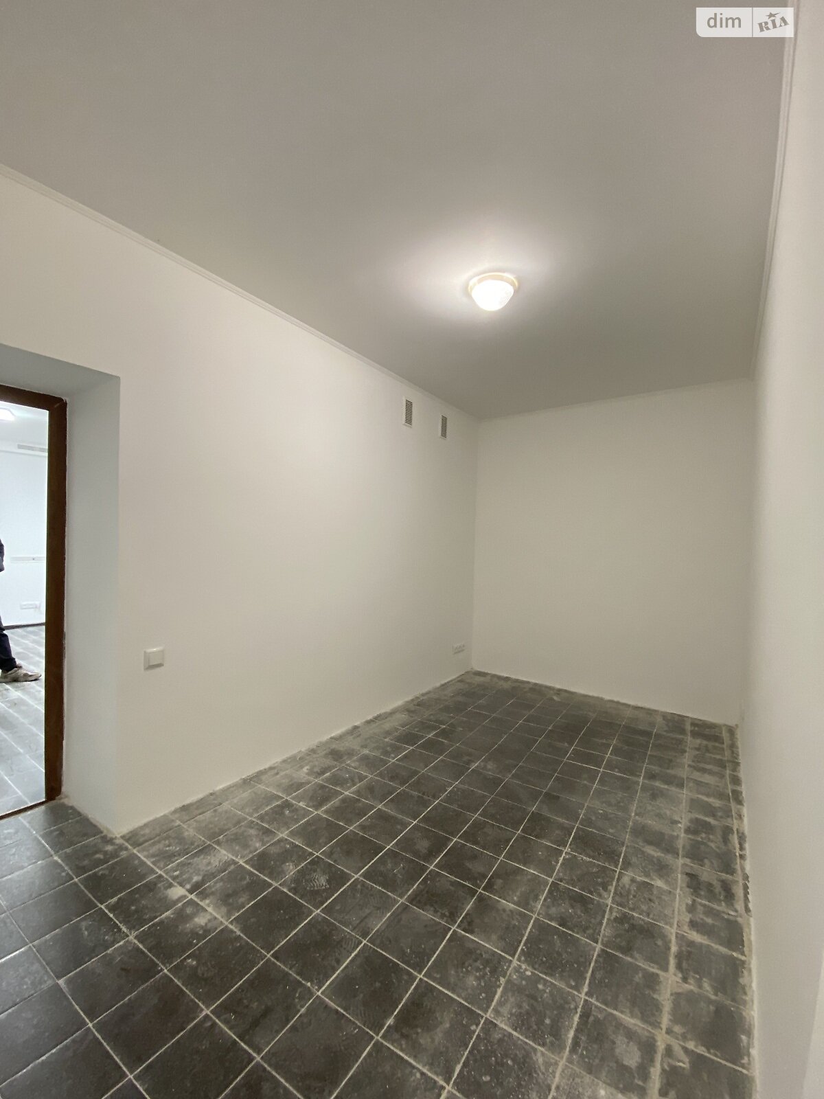 Комерційне приміщення в Вінниці, продаж по Володимира Антоновича вулиця, район Ближнє замостя, ціна: 77 000 доларів за об’єкт фото 1 Комерційне приміщення в Вінниці, продаж по Володимира Антоновича вулиця, район Ближнє замостя, ціна: 77 000 доларів за об’єкт фото 1