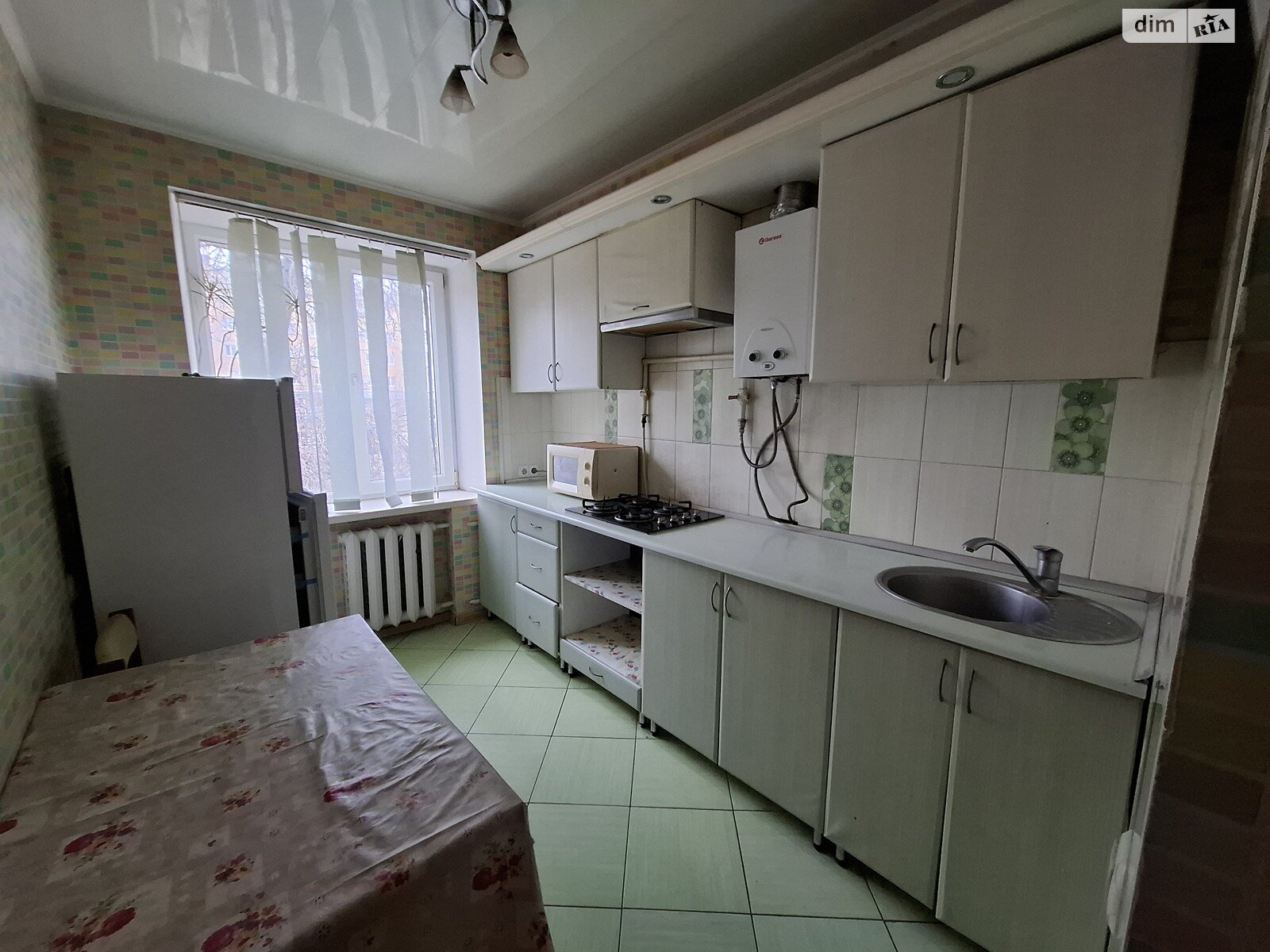 Коммерческое помещение в Виннице, продажа по Замостянская (50-летия Победы) улица 24, район Ближнее замостье, цена: 85 000 долларов за объект фото 1 Коммерческое помещение в Виннице, продажа по Замостянская (50-летия Победы) улица 24, район Ближнее замостье, цена: 85 000 долларов за объект фото 1