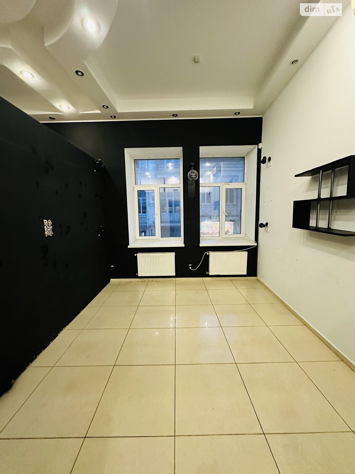 Коммерческое помещение в Виннице, Соборная улица, цена: продажи 229 800 долларов за объект фото 1 Коммерческое помещение в Виннице, Соборная улица, цена продажи: 229 800 долларов за объект фото 1