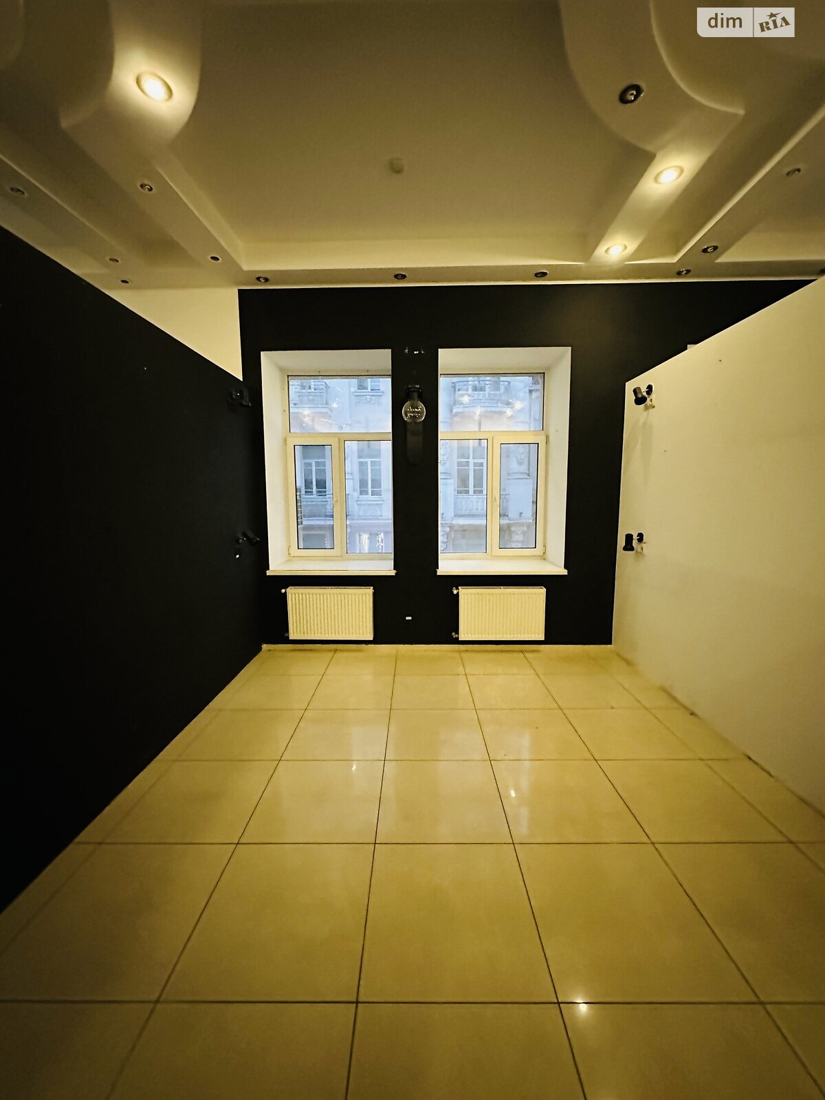 Коммерческое помещение в Виннице, Соборная улица, цена: продажи 229 800 долларов за объект фото 1 Коммерческое помещение в Виннице, Соборная улица, цена продажи: 229 800 долларов за объект фото 1