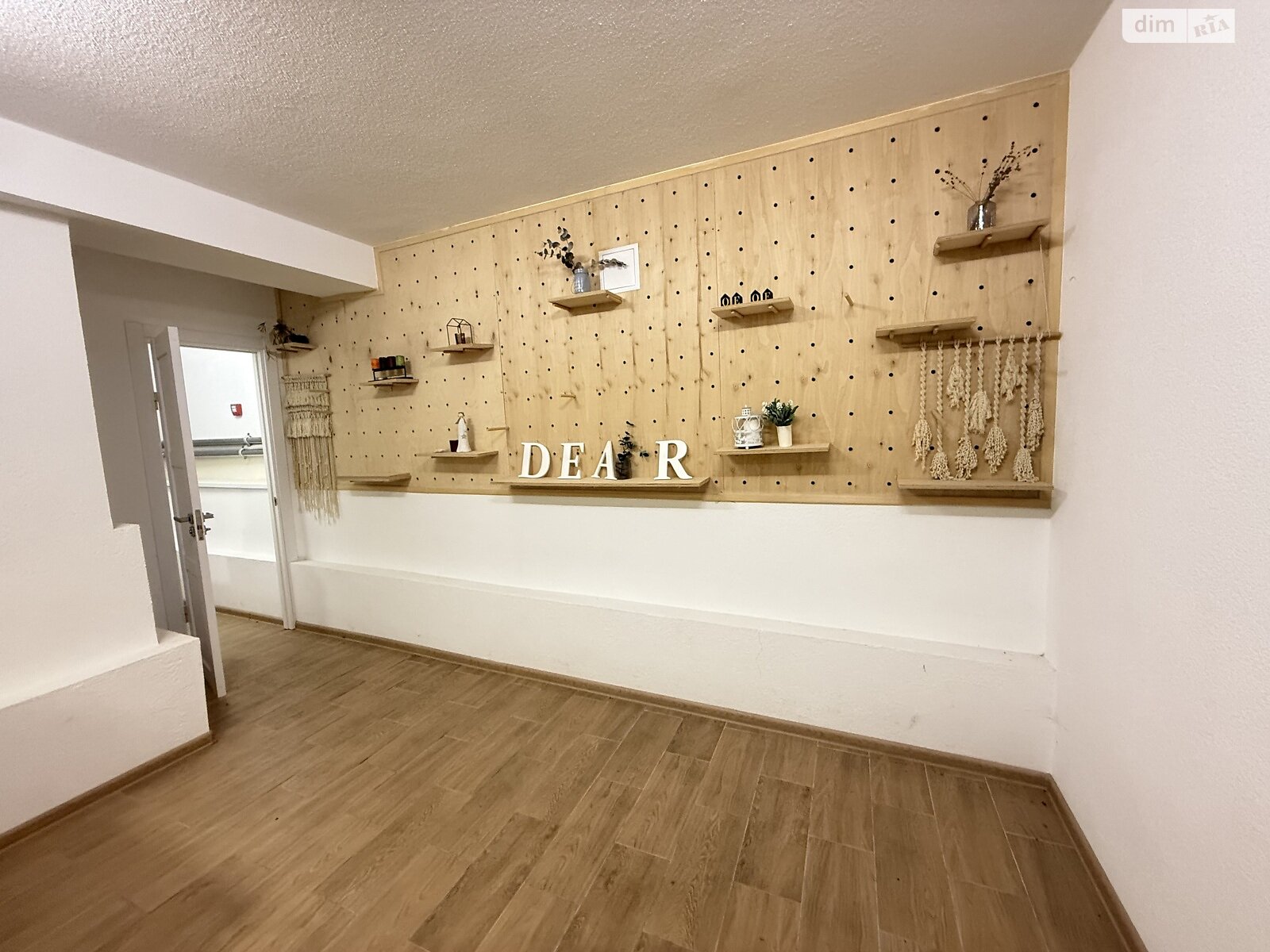 Комерційне приміщення в Вінниці, Пирогова вулиця, ціна продажу: 90 000 доларів за об’єкт фото 1 Комерційне приміщення в Вінниці, Пирогова вулиця, ціна продажу: 90 000 доларів за об’єкт фото 1