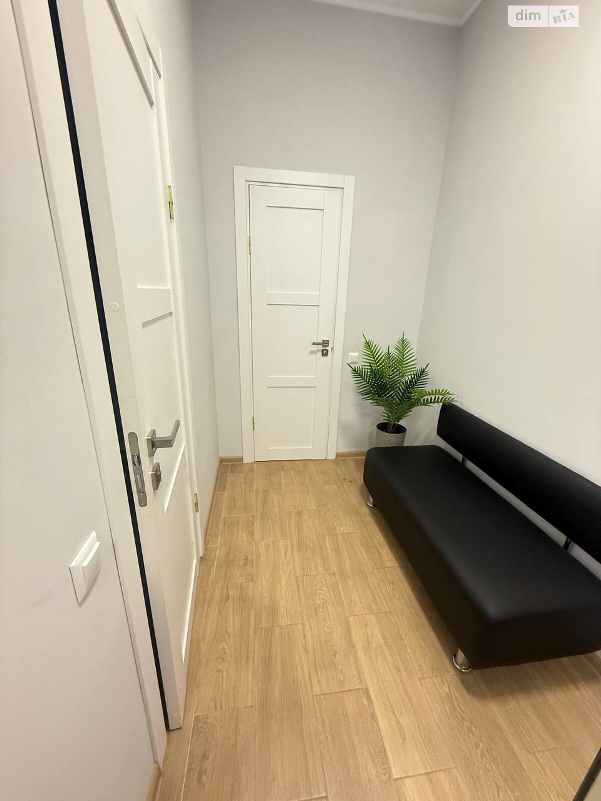 Комерційне приміщення в Вінниці, Пирогова вулиця, ціна продажу: 90 000 доларів за об’єкт фото 1