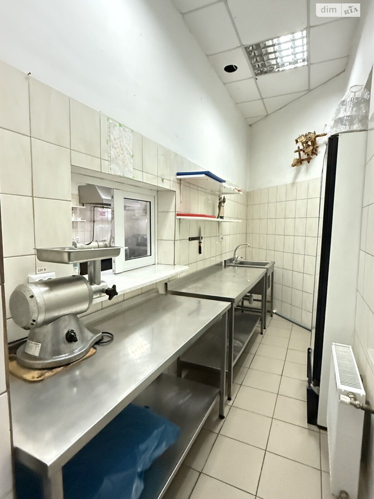 Коммерческое помещение в Виннице, продажа по Пирогова улица, район Пирогово, цена: 350 000 долларов за объект фото 1