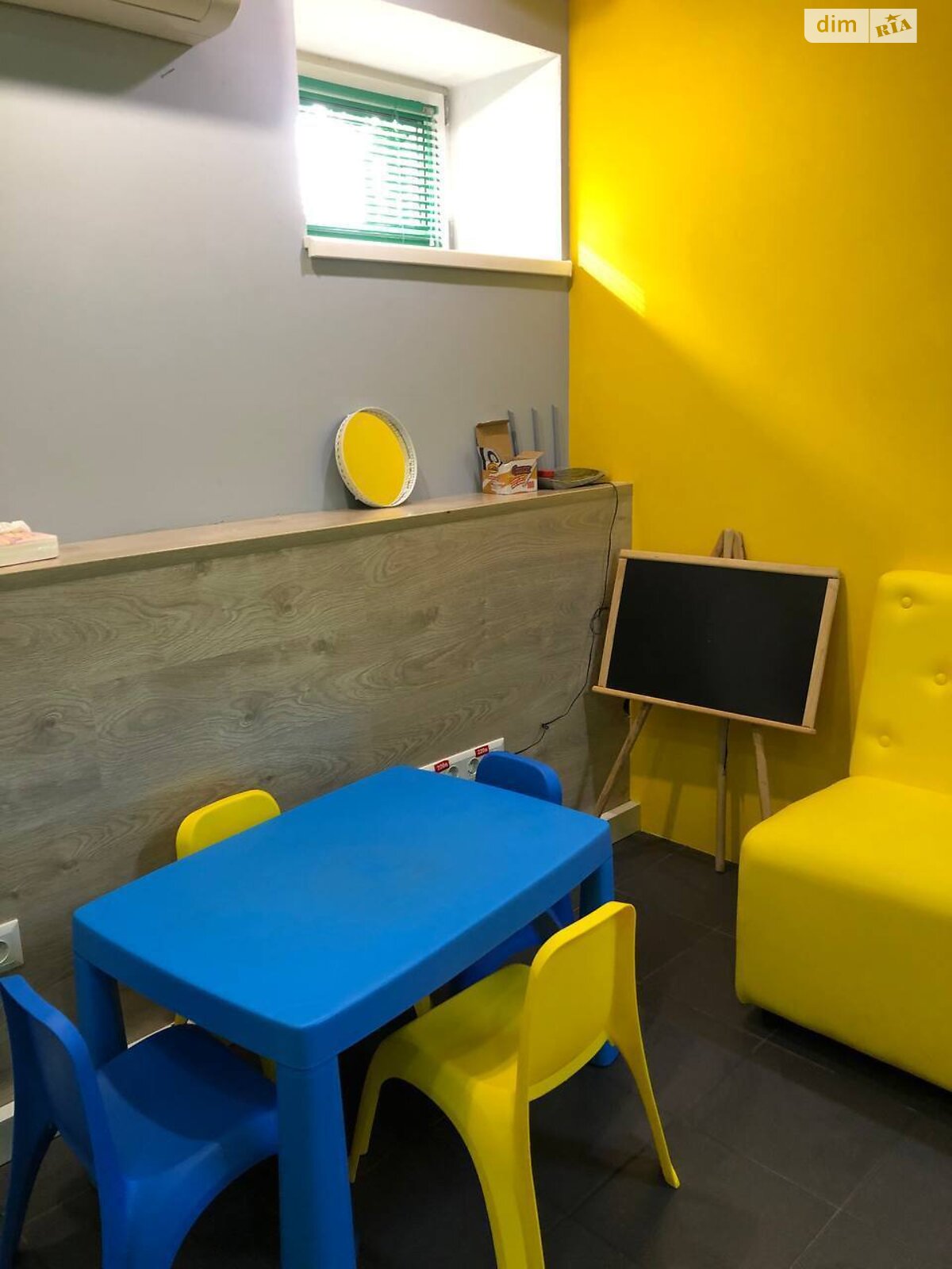 Комерційне приміщення в Вінниці, продаж по Академіка Ющенка вулиця, район Поділля, ціна: 110 000 доларів за об’єкт фото 1 Комерційне приміщення в Вінниці, продаж по Академіка Ющенка вулиця, район Поділля, ціна: 110 000 доларів за об’єкт фото 1