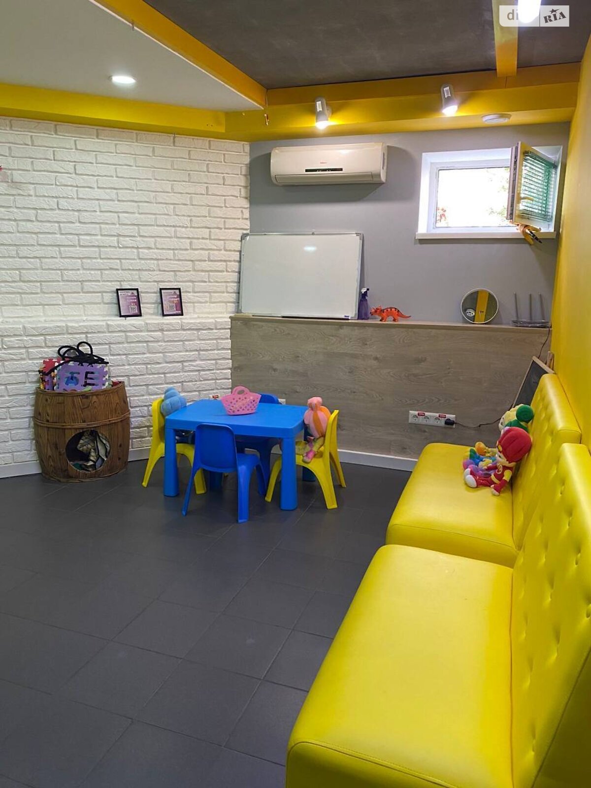 Комерційне приміщення в Вінниці, продаж по Академіка Ющенка вулиця, район Поділля, ціна: 110 000 доларів за об’єкт фото 1 Комерційне приміщення в Вінниці, продаж по Академіка Ющенка вулиця, район Поділля, ціна: 110 000 доларів за об’єкт фото 1