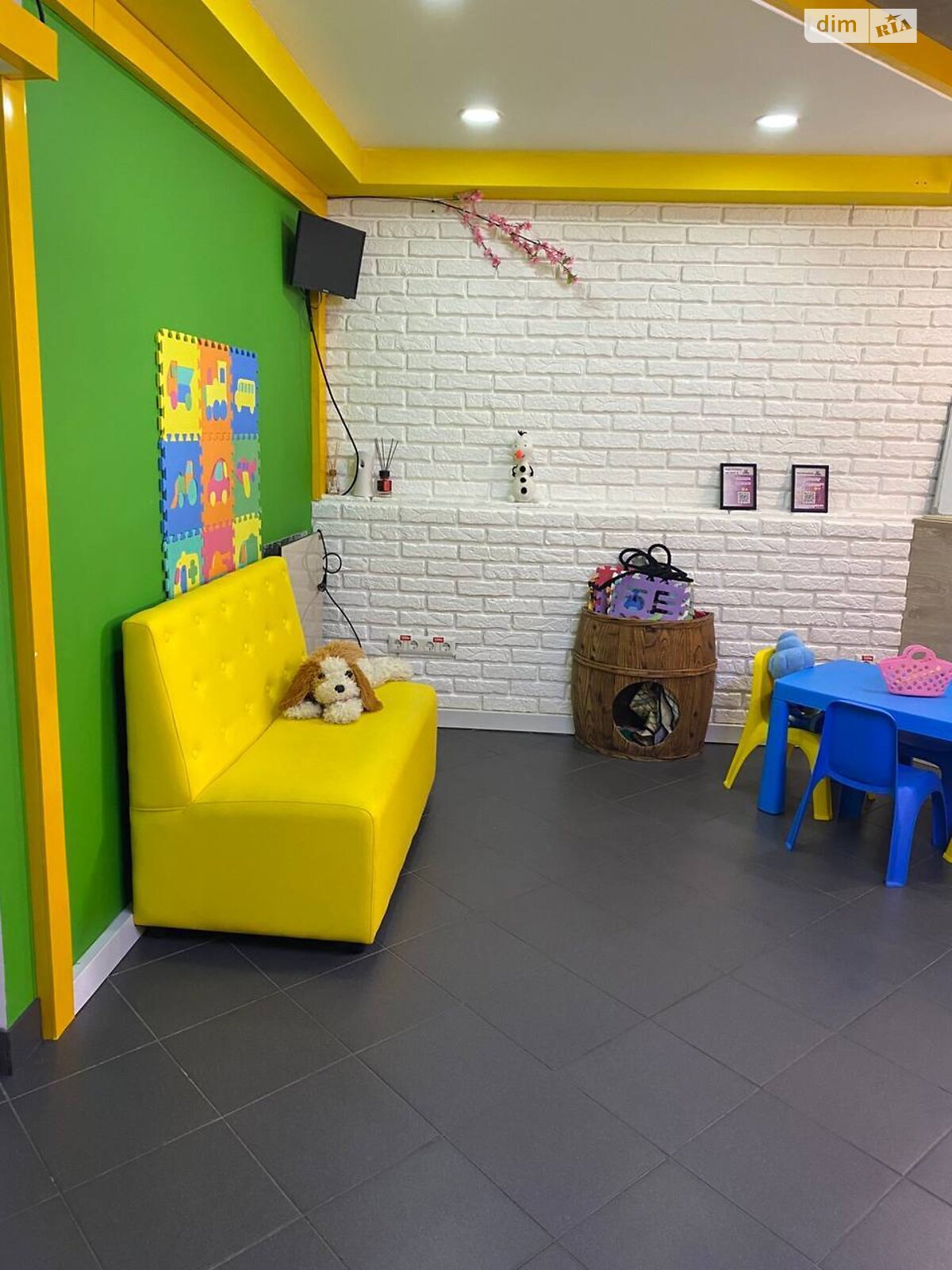 Комерційне приміщення в Вінниці, продаж по Академіка Ющенка вулиця, район Поділля, ціна: 110 000 доларів за об’єкт фото 1 Комерційне приміщення в Вінниці, продаж по Академіка Ющенка вулиця, район Поділля, ціна: 110 000 доларів за об’єкт фото 1