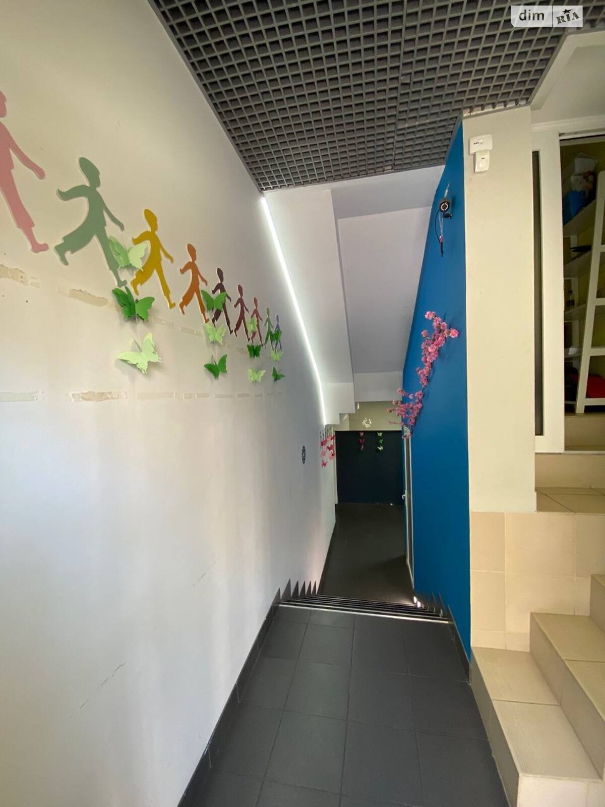 Комерційне приміщення в Вінниці, продаж по Академіка Ющенка вулиця, район Поділля, ціна: 110 000 доларів за об’єкт фото 1 Комерційне приміщення в Вінниці, продаж по Академіка Ющенка вулиця, район Поділля, ціна: 110 000 доларів за об’єкт фото 1