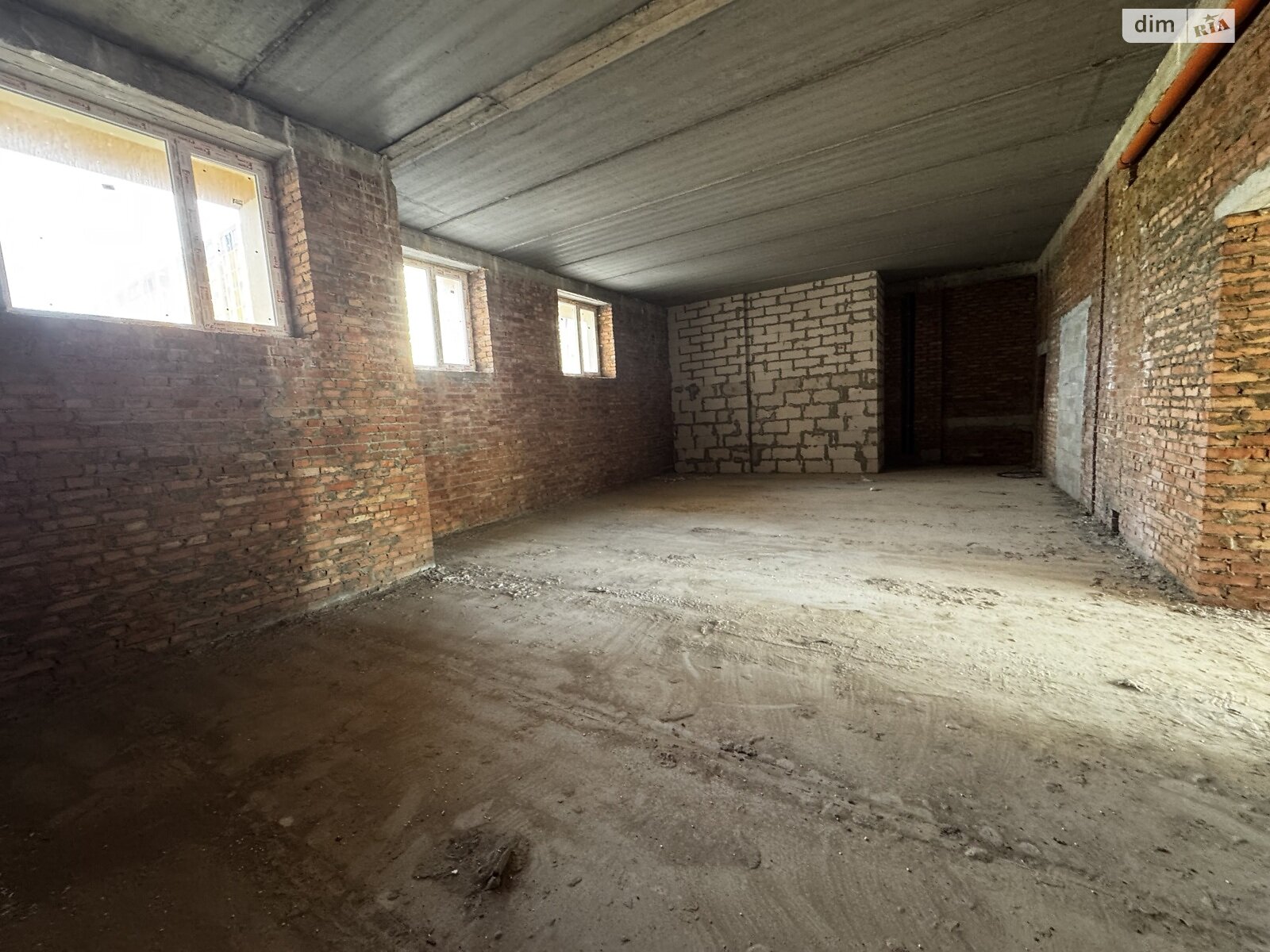 Комерційне приміщення в Вінниці, продаж по Генерала Гандзюка вулиця 17, район Поділля, ціна: 2 500 доларів за об’єкт фото 1 Комерційне приміщення в Вінниці, продаж по Генерала Гандзюка вулиця 17, район Поділля, ціна: 2 500 доларів за об’єкт фото 1