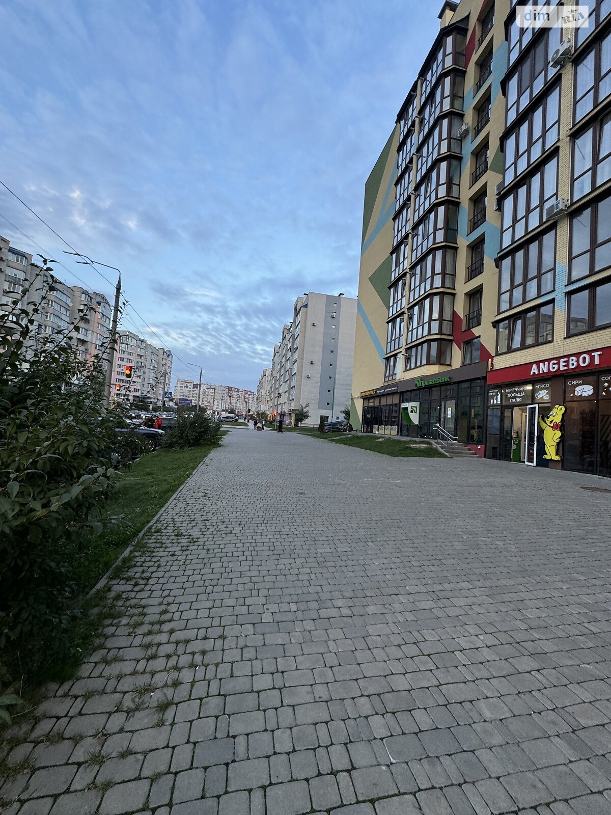 Коммерческое помещение в Виннице, продажа по Зодчих улица 17, район Подолье, цена: 49 000 долларов за объект фото 1