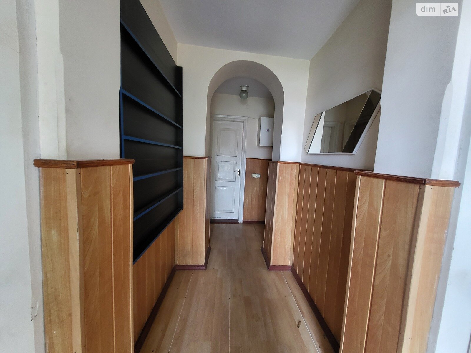 Комерційне приміщення в Вінниці, продаж по Ольги Кобилянської вулиця, район П’ятничани, ціна: 550 000 доларів за об’єкт фото 1 Комерційне приміщення в Вінниці, продаж по Ольги Кобилянської вулиця, район П’ятничани, ціна: 550 000 доларів за об’єкт фото 1