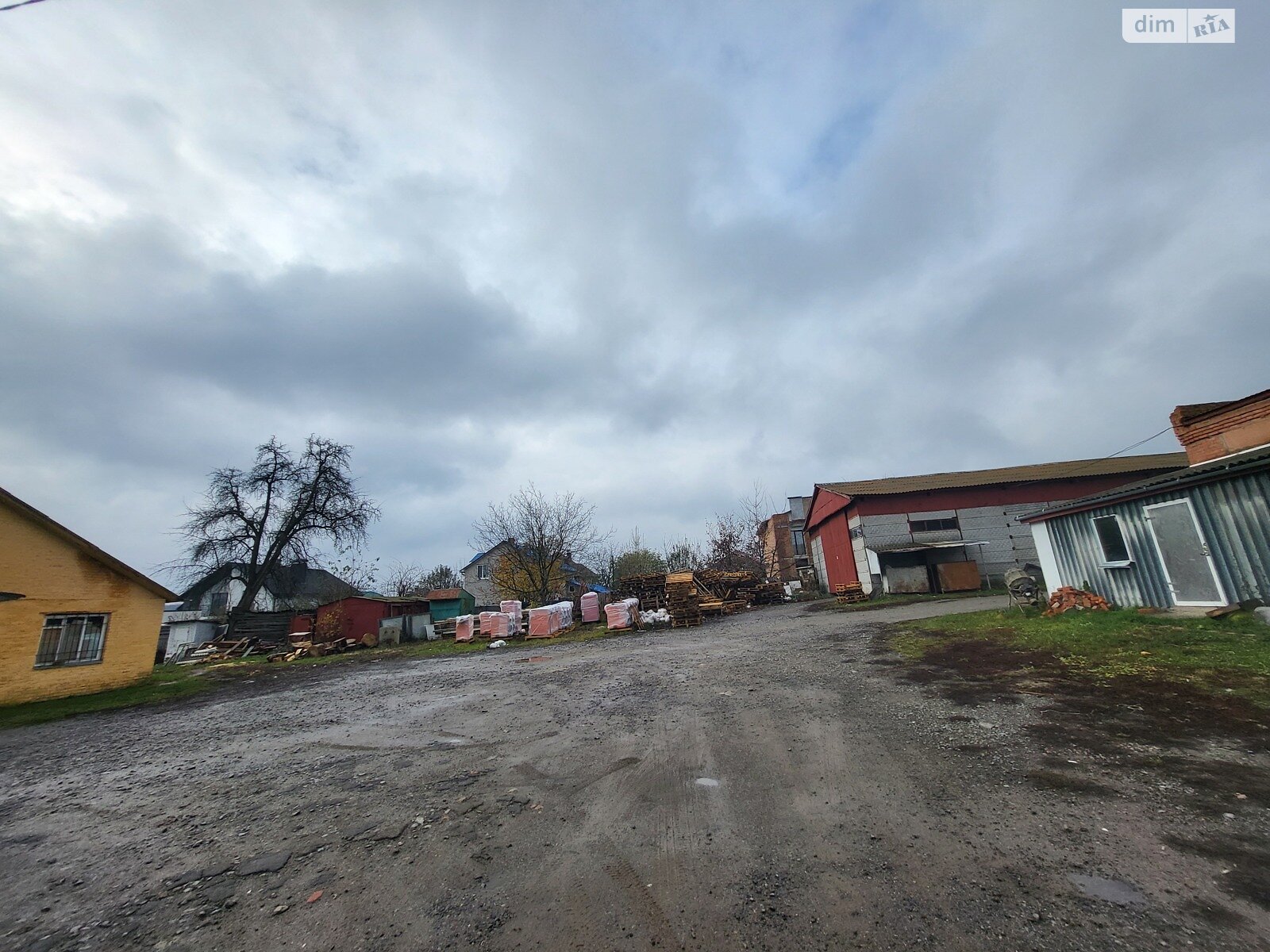 Комерційне приміщення в Вінниці, продаж по Ольги Кобилянської вулиця, район П’ятничани, ціна: 550 000 доларів за об’єкт фото 1 Комерційне приміщення в Вінниці, продаж по Ольги Кобилянської вулиця, район П’ятничани, ціна: 550 000 доларів за об’єкт фото 1