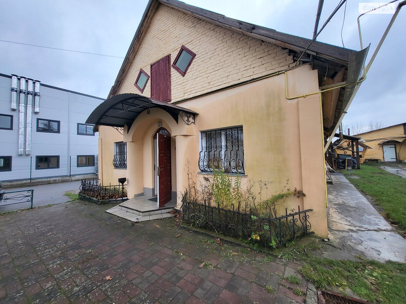 Комерційне приміщення в Вінниці, продаж по Ольги Кобилянської вулиця, район П’ятничани, ціна: 550 000 доларів за об’єкт фото 1 Комерційне приміщення в Вінниці, продаж по Ольги Кобилянської вулиця, район П’ятничани, ціна: 550 000 доларів за об’єкт фото 1