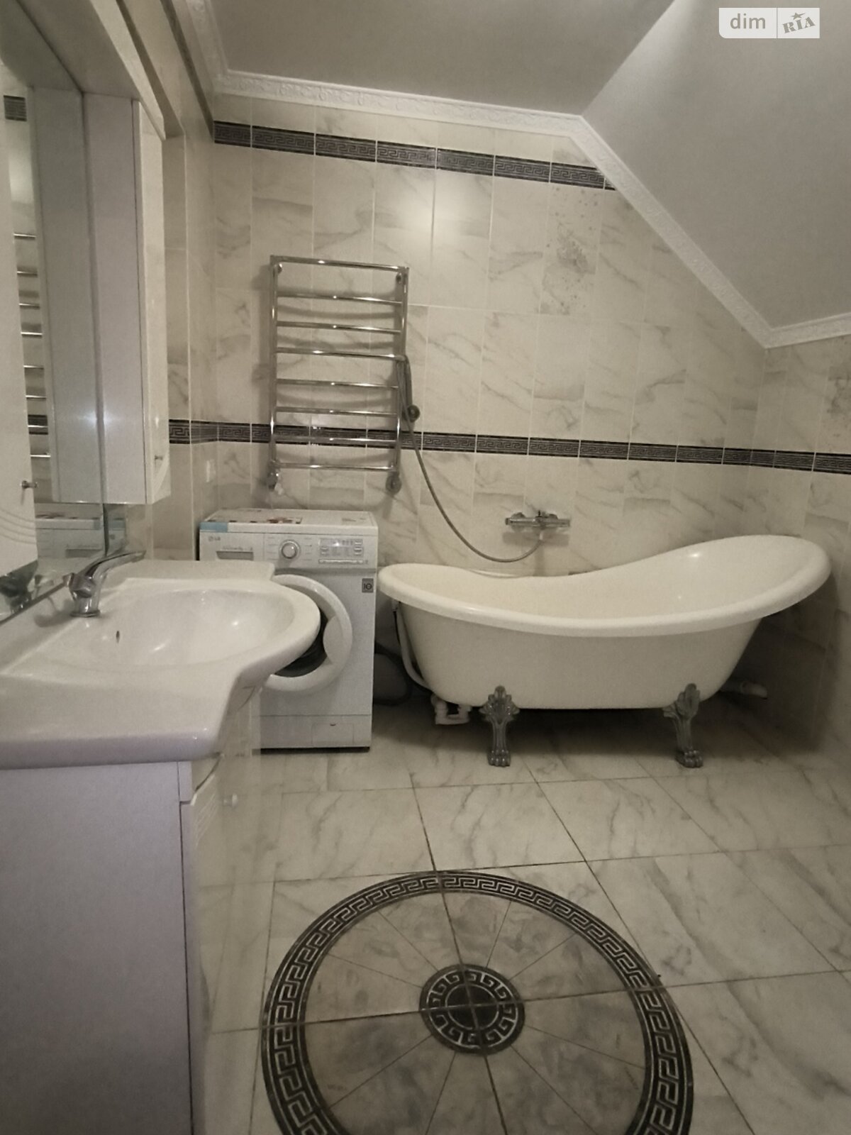 Комерційне приміщення в Вінниці, продаж по Академіка Заболотного вулиця, район Слов’янка, ціна: 480 000 доларів за об’єкт фото 1 Комерційне приміщення в Вінниці, продаж по Академіка Заболотного вулиця, район Слов’янка, ціна: 480 000 доларів за об’єкт фото 1