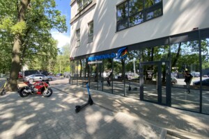 Комерційне приміщення в Вінниці, продаж по Костянтина Василенка вулиця, район Слов’янка, ціна: 399 735 доларів за об’єкт фото 2