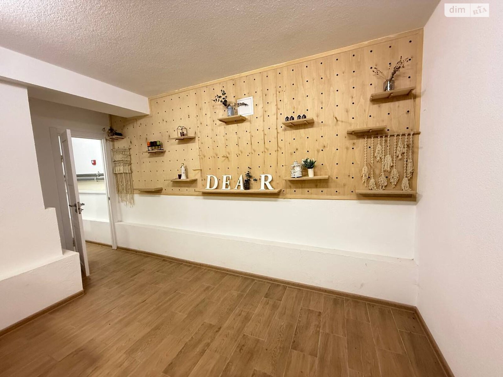 Коммерческое помещение в Виннице, продажа по Пирогова улица 76, район Славянка, цена: 90 000 долларов за объект фото 1