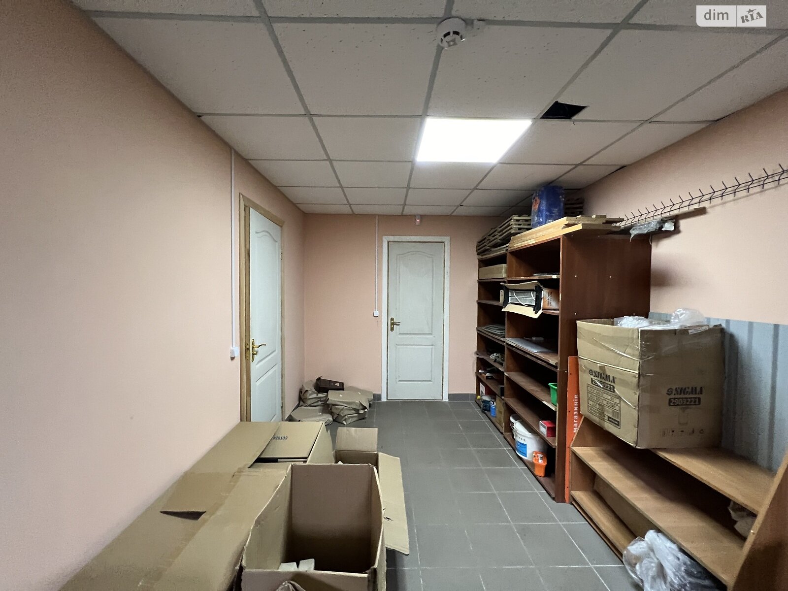 Коммерческое помещение в Виннице, продажа по Якова Галчевского улица, район Старый город, цена: 40 000 долларов за объект фото 1 Коммерческое помещение в Виннице, продажа по Якова Галчевского улица, район Старый город, цена: 40 000 долларов за объект фото 1