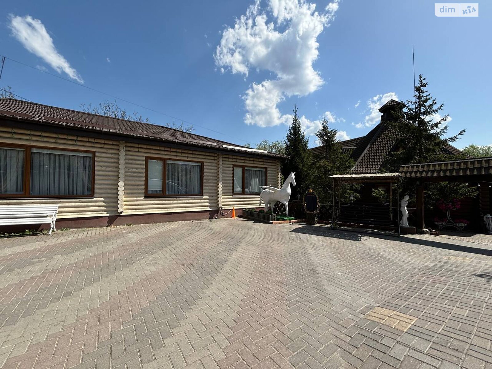 Комерційне приміщення в Вінниці, продаж по Князів Коріатовичів вулиця, район Свердловський масив, ціна: 1 200 000 доларів за об’єкт фото 1 Комерційне приміщення в Вінниці, продаж по Князів Коріатовичів вулиця, район Свердловський масив, ціна: 1 200 000 доларів за об’єкт фото 1