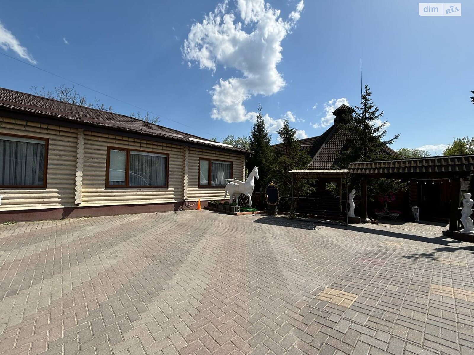 Комерційне приміщення в Вінниці, продаж по Князів Коріатовичів вулиця, район Свердловський масив, ціна: 1 200 000 доларів за об’єкт фото 1 Комерційне приміщення в Вінниці, продаж по Князів Коріатовичів вулиця, район Свердловський масив, ціна: 1 200 000 доларів за об’єкт фото 1