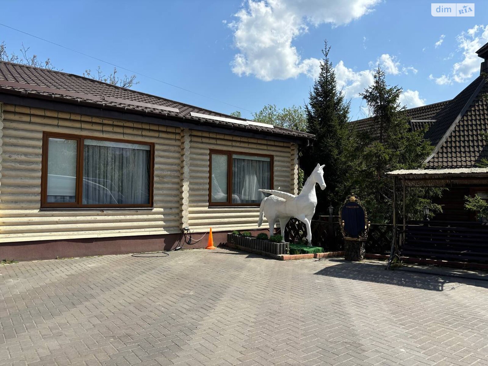 Комерційне приміщення в Вінниці, продаж по Князів Коріатовичів вулиця, район Свердловський масив, ціна: 1 200 000 доларів за об’єкт фото 1 Комерційне приміщення в Вінниці, продаж по Князів Коріатовичів вулиця, район Свердловський масив, ціна: 1 200 000 доларів за об’єкт фото 1