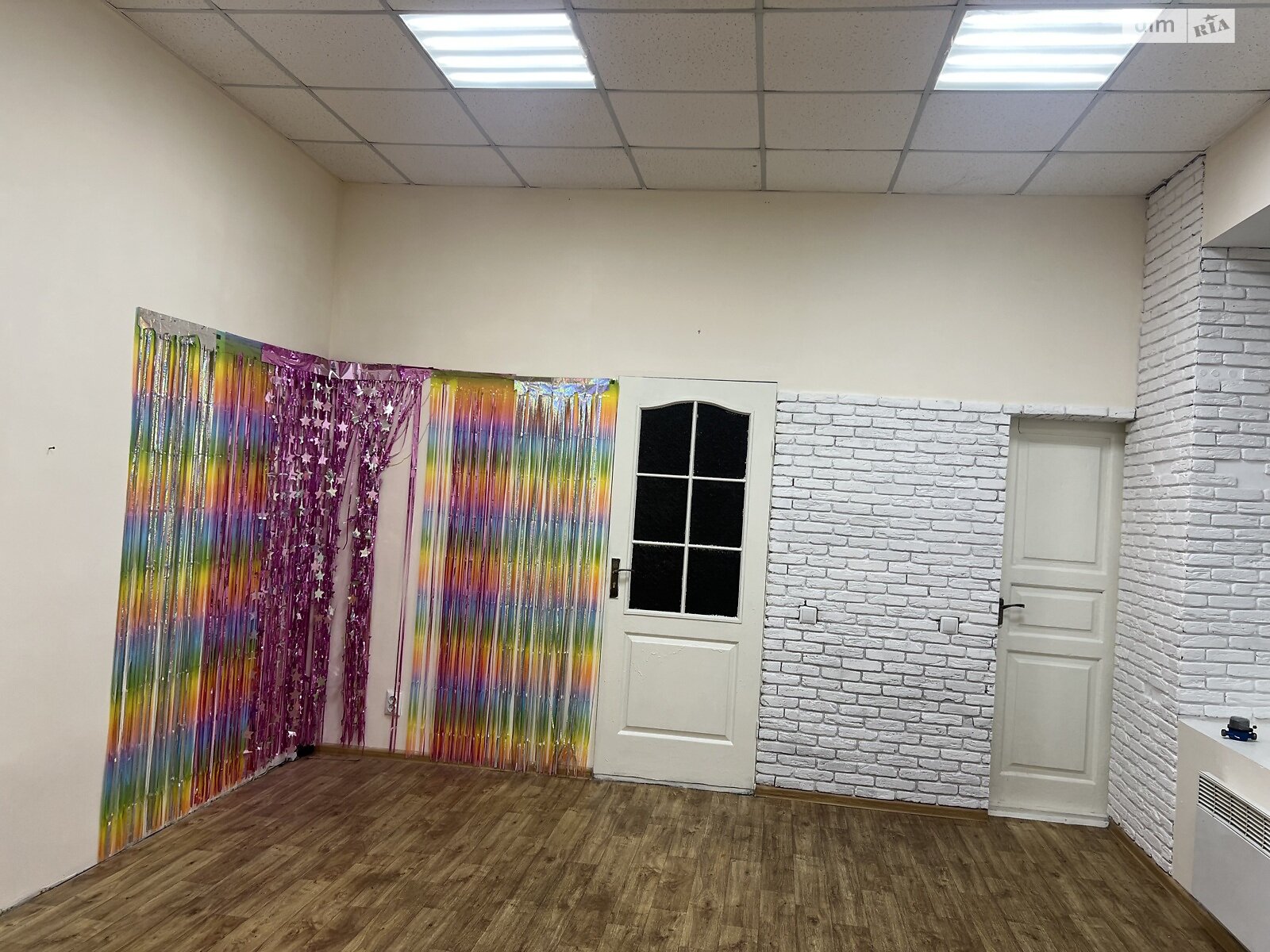 Коммерческое помещение в Виннице, продажа по Александра Соловьова улица, район Центр, цена: 75 000 долларов за объект фото 1 Коммерческое помещение в Виннице, продажа по Александра Соловьова улица, район Центр, цена: 75 000 долларов за объект фото 1