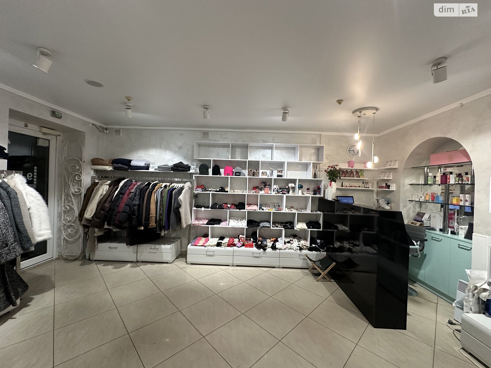 Коммерческое помещение в Виннице, продажа по Каличанская (Гагарина) площадь 4, район Центр, цена: 370 000 долларов за объект фото 1 Коммерческое помещение в Виннице, продажа по Каличанская (Гагарина) площадь 4, район Центр, цена: 370 000 долларов за объект фото 1