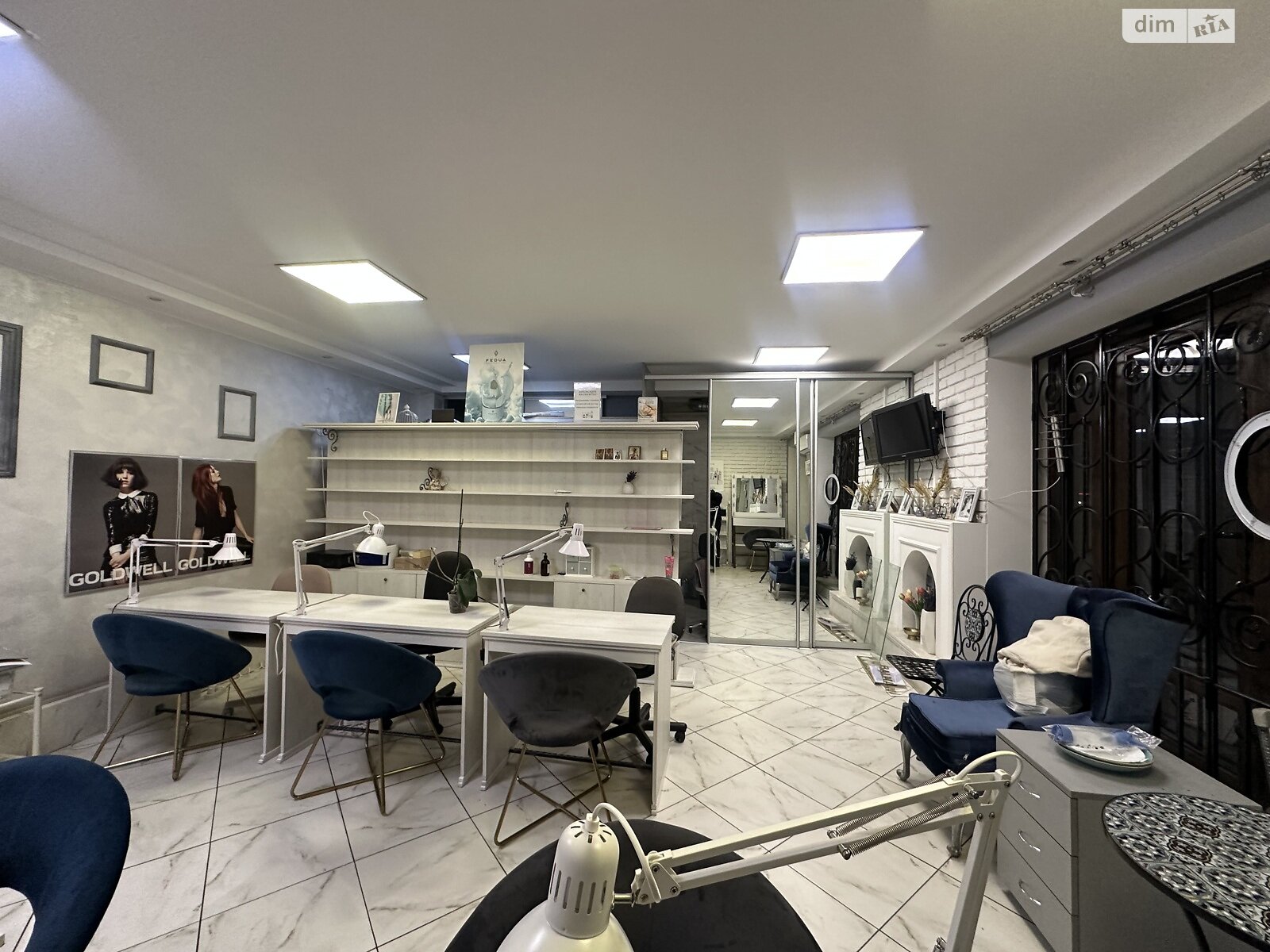 Коммерческое помещение в Виннице, продажа по Каличанская (Гагарина) площадь 4, район Центр, цена: 370 000 долларов за объект фото 1 Коммерческое помещение в Виннице, продажа по Каличанская (Гагарина) площадь 4, район Центр, цена: 370 000 долларов за объект фото 1