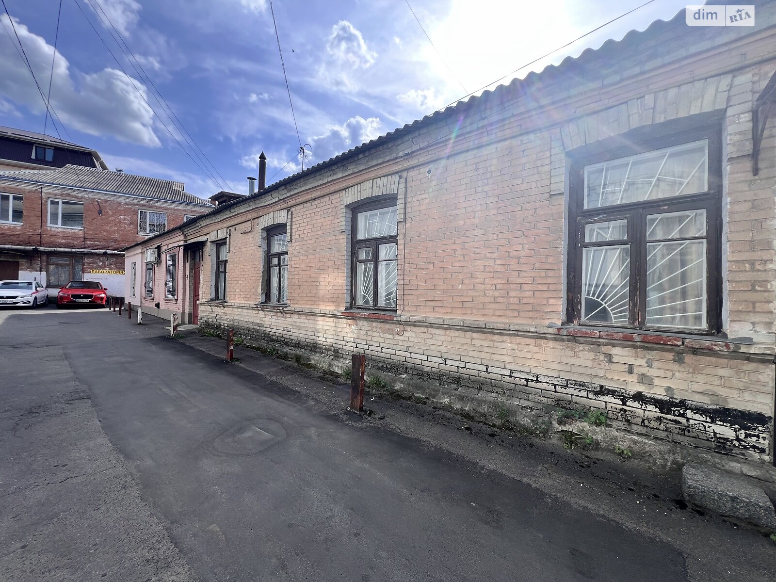 Комерційне приміщення в Вінниці, продаж по Магістратська (Першотравнева) вулиця 39, район Центр, ціна: 58 000 доларів за об’єкт фото 1 Комерційне приміщення в Вінниці, продаж по Магістратська (Першотравнева) вулиця 39, район Центр, ціна: 58 000 доларів за об’єкт фото 1
