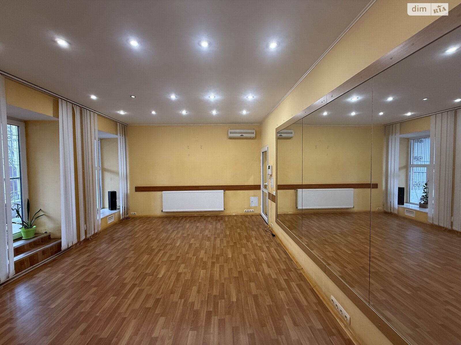 Комерційне приміщення в Вінниці, продаж по Магістратська вулиця 53, район Центр, ціна: 109 900 доларів за об’єкт фото 1