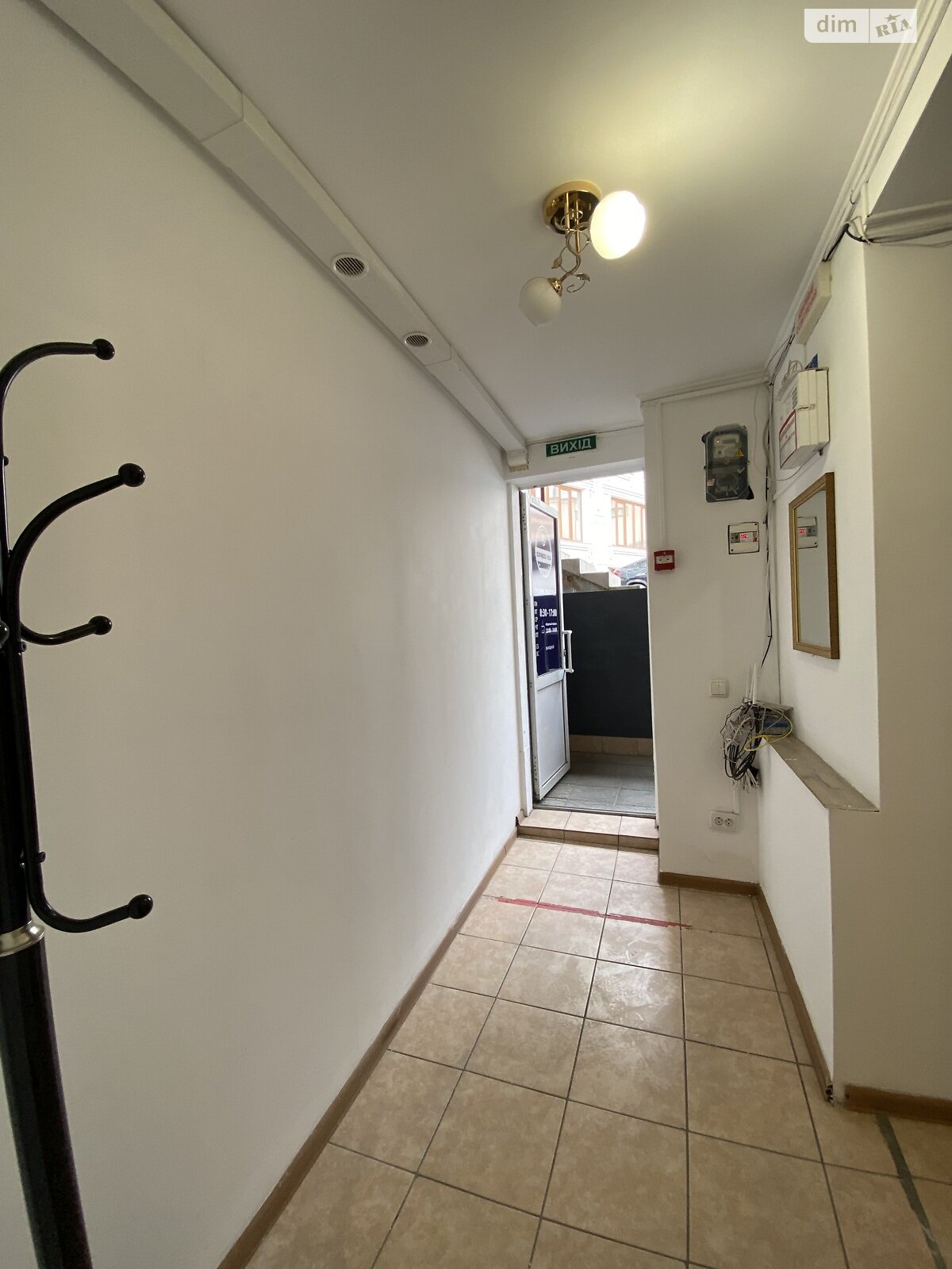 Коммерческое помещение в Виннице, продажа по Соборная улица, район Центр, цена: 32 000 долларов за объект фото 1