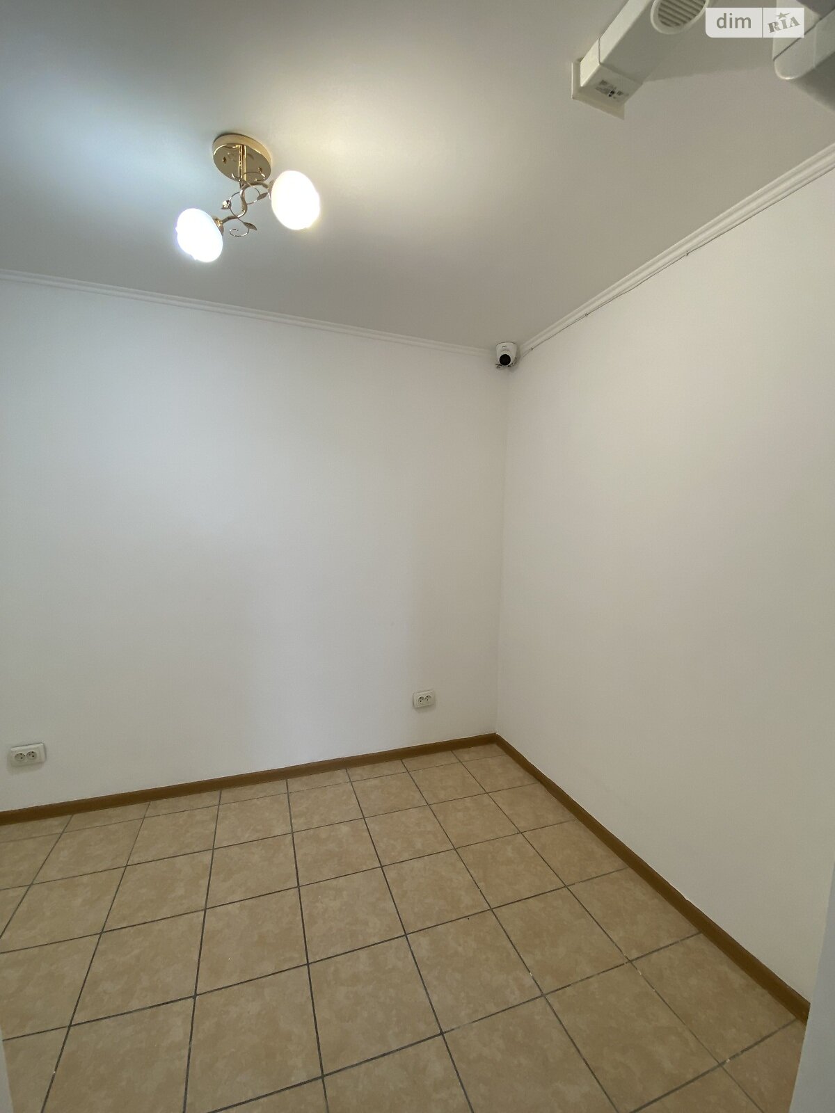 Коммерческое помещение в Виннице, продажа по Соборная улица, район Центр, цена: 32 000 долларов за объект фото 1