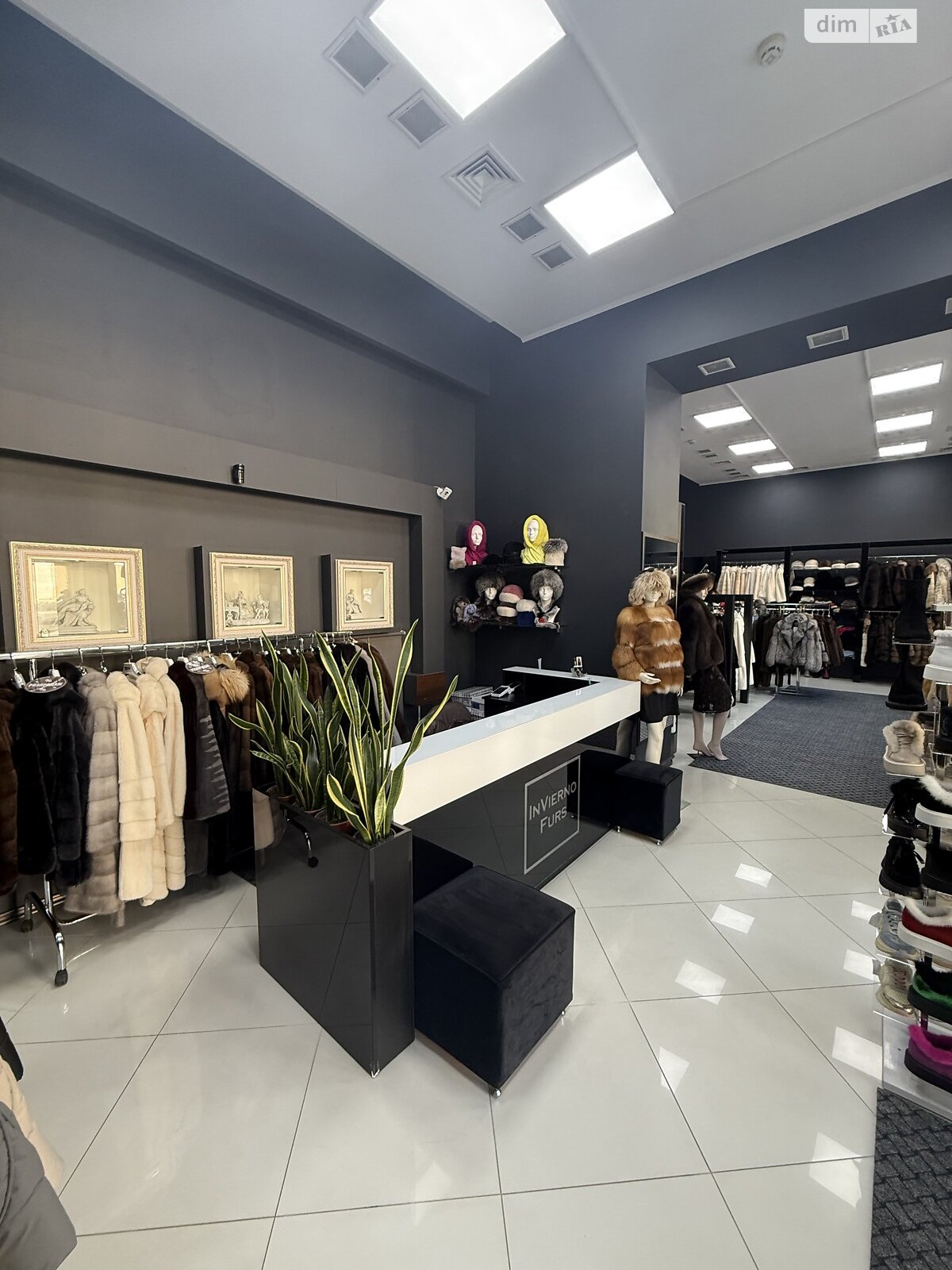 Коммерческое помещение в Виннице, продажа по Соборная улица, район Центр, цена: 599 000 долларов за объект фото 1