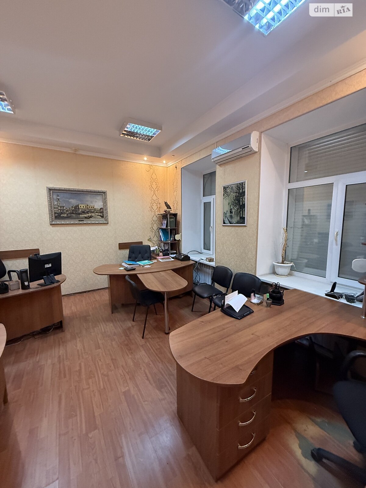 Коммерческое помещение в Виннице, продажа по Соборная улица, район Центр, цена: 599 000 долларов за объект фото 1