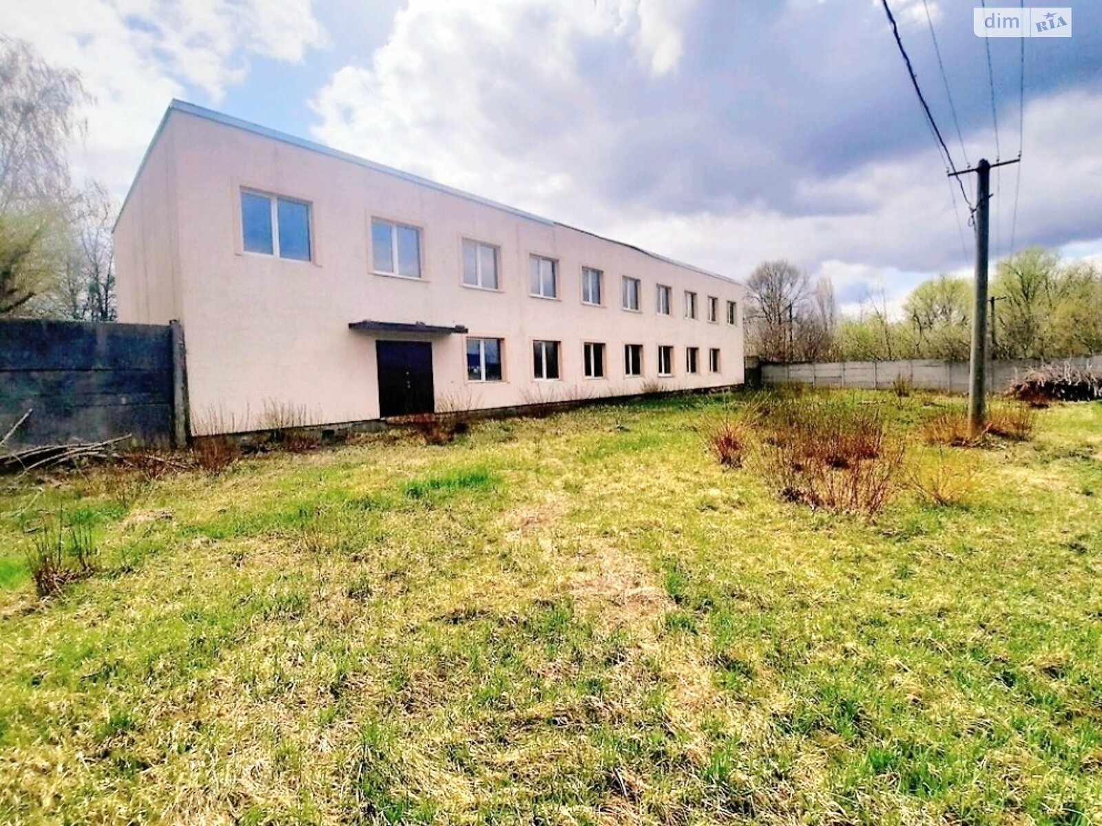 Коммерческое помещение в Виннице, продажа по Юрия Ильенко (Гната Мороза) улица 104, район Тяжилов, цена: 116 000 долларов за объект фото 1 Коммерческое помещение в Виннице, продажа по Юрия Ильенко (Гната Мороза) улица 104, район Тяжилов, цена: 116 000 долларов за объект фото 1