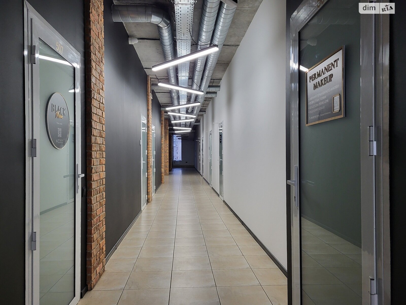 Коммерческое помещение в Виннице, продажа по Николая Амосова улица, район Урожай, цена: 800 000 долларов за объект фото 1