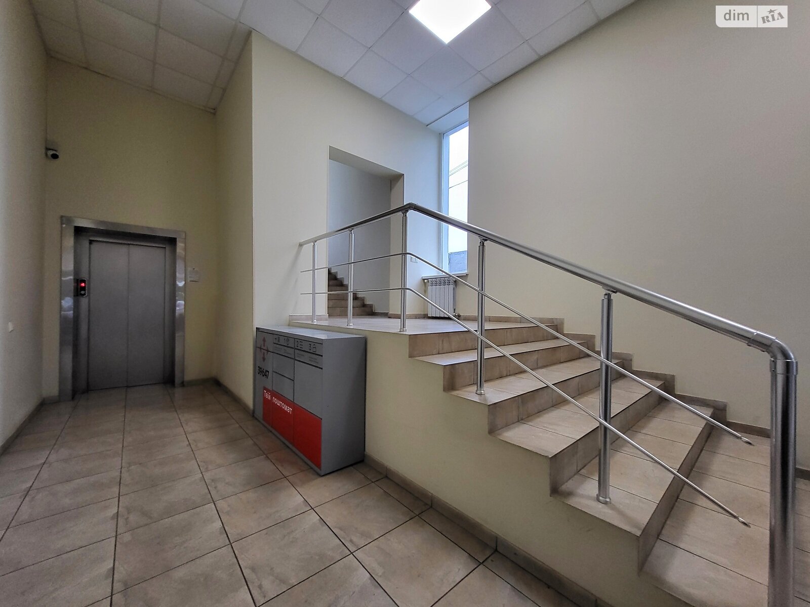 Коммерческое помещение в Виннице, продажа по Николая Амосова улица, район Урожай, цена: 800 000 долларов за объект фото 1