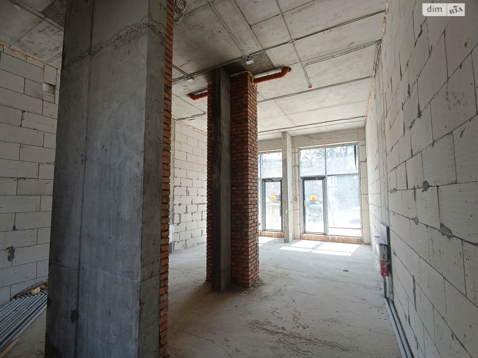 Коммерческое помещение в Зарванцах, Рыбацкая улица 2, цена: продажи 142 800 долларов за объект фото 1 Коммерческое помещение в Зарванцах, Рыбацкая улица 2, цена продажи: 142 800 долларов за объект фото 1