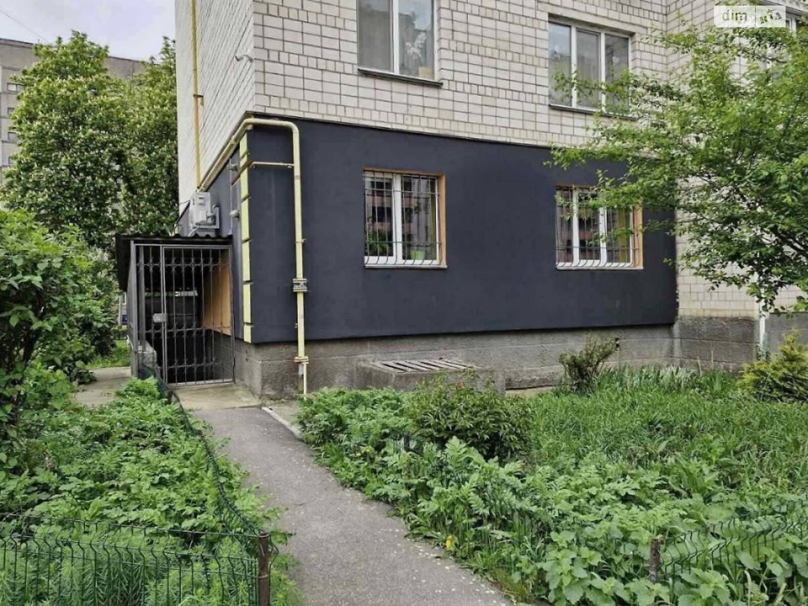 Комерційне приміщення в Вінниці, продаж по Антонова Олега вулиця, район Військове містечко, ціна: 250 000 доларів за об’єкт фото 1 Комерційне приміщення в Вінниці, продаж по Антонова Олега вулиця, район Військове містечко, ціна: 250 000 доларів за об’єкт фото 1