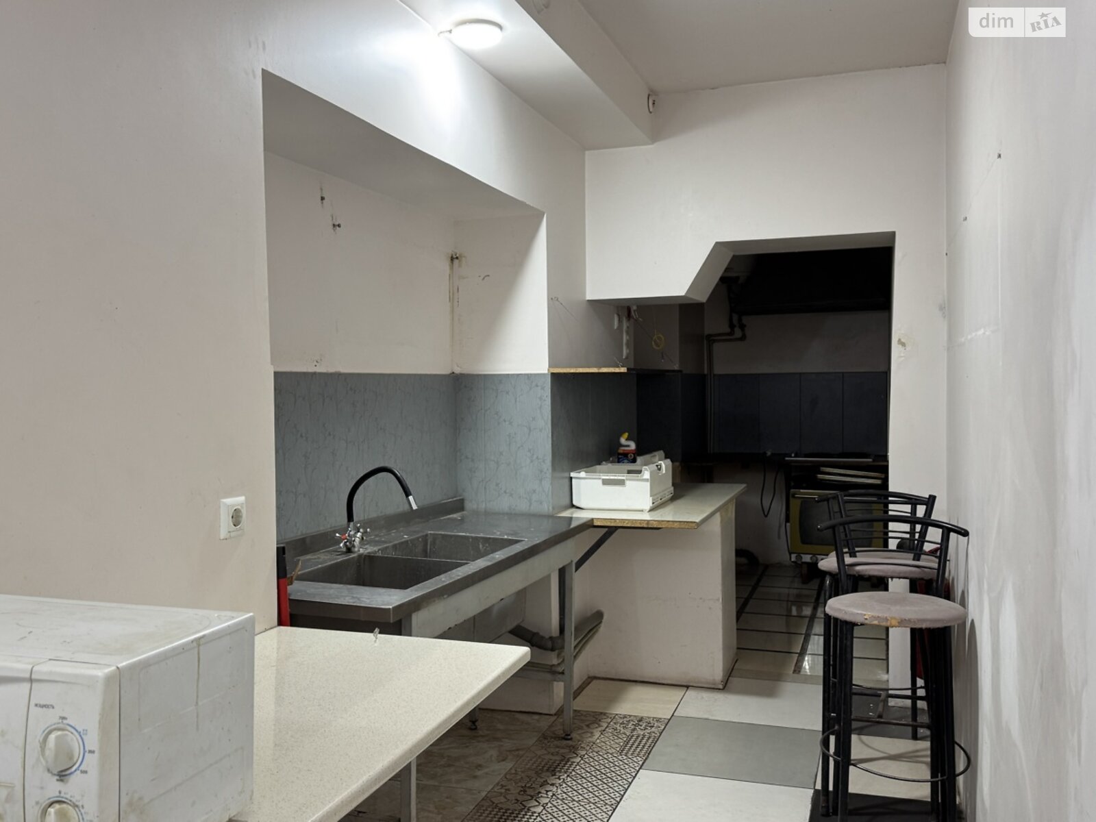 Комерційне приміщення в Вінниці, продаж по Антонова Олега вулиця 7, район Військове містечко, ціна: 65 000 доларів за об’єкт фото 1