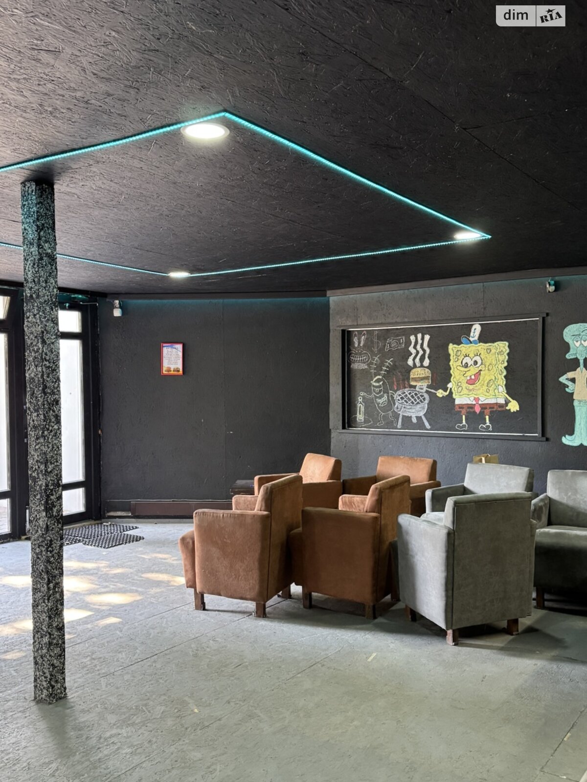 Комерційне приміщення в Вінниці, продаж по Антонова Олега вулиця 7, район Військове містечко, ціна: 65 000 доларів за об’єкт фото 1