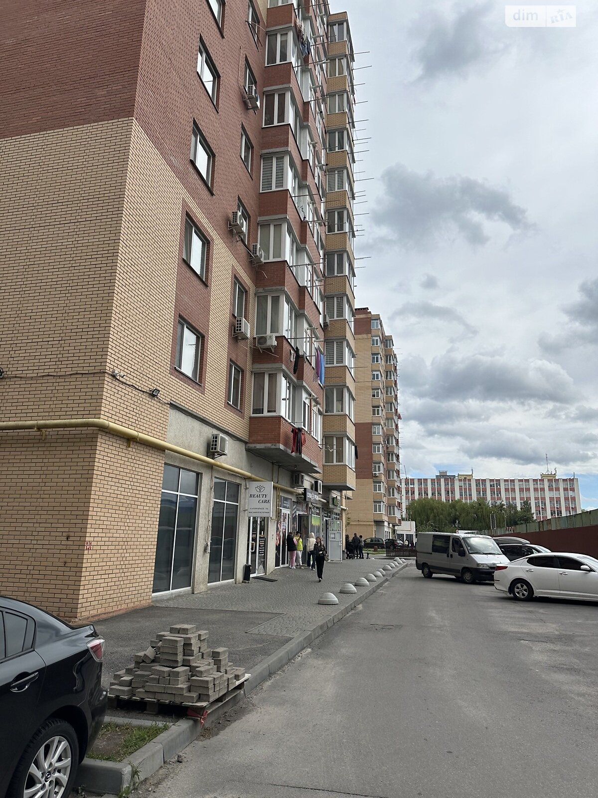 Коммерческое помещение в Виннице, продажа по Академика Янгеля (Фрунзе) улица, район Замостье, цена: 69 000 долларов за объект фото 1 Коммерческое помещение в Виннице, продажа по Академика Янгеля (Фрунзе) улица, район Замостье, цена: 69 000 долларов за объект фото 1