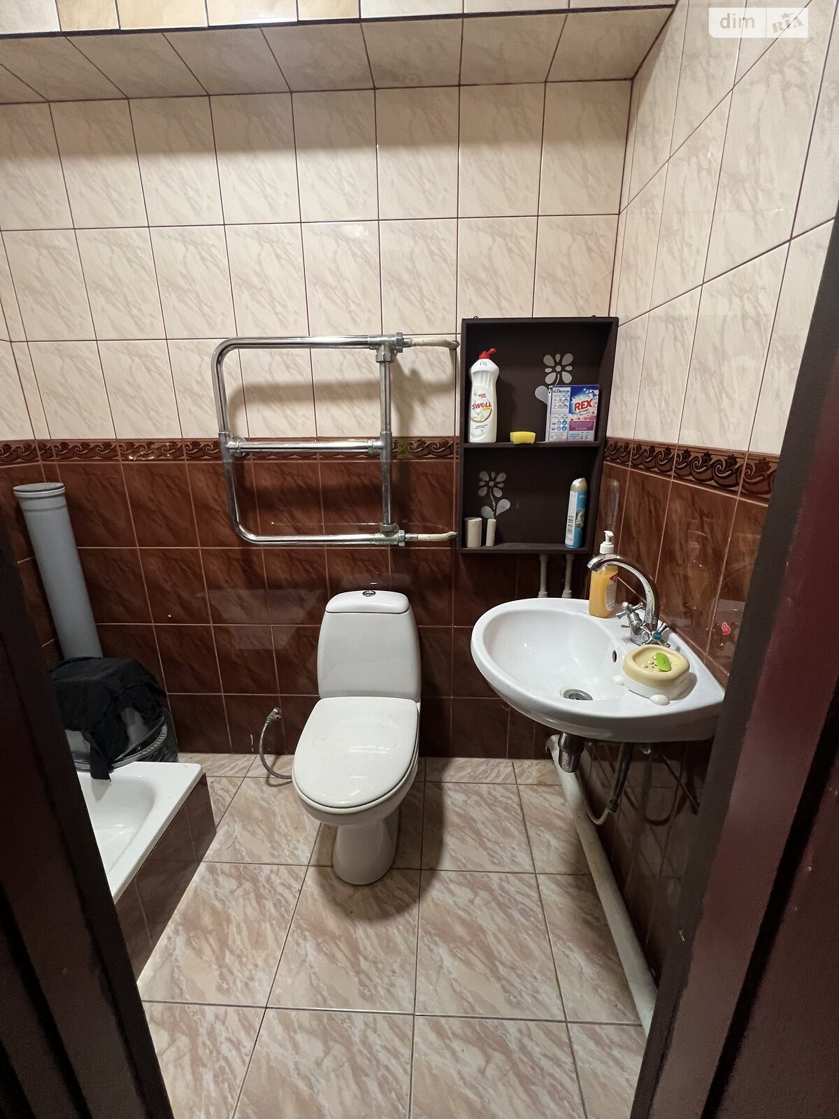 Коммерческое помещение в Виннице, продажа по Брацлавская улица 29, район Замостье, цена: 62 000 долларов за объект фото 1 Коммерческое помещение в Виннице, продажа по Брацлавская улица 29, район Замостье, цена: 62 000 долларов за объект фото 1