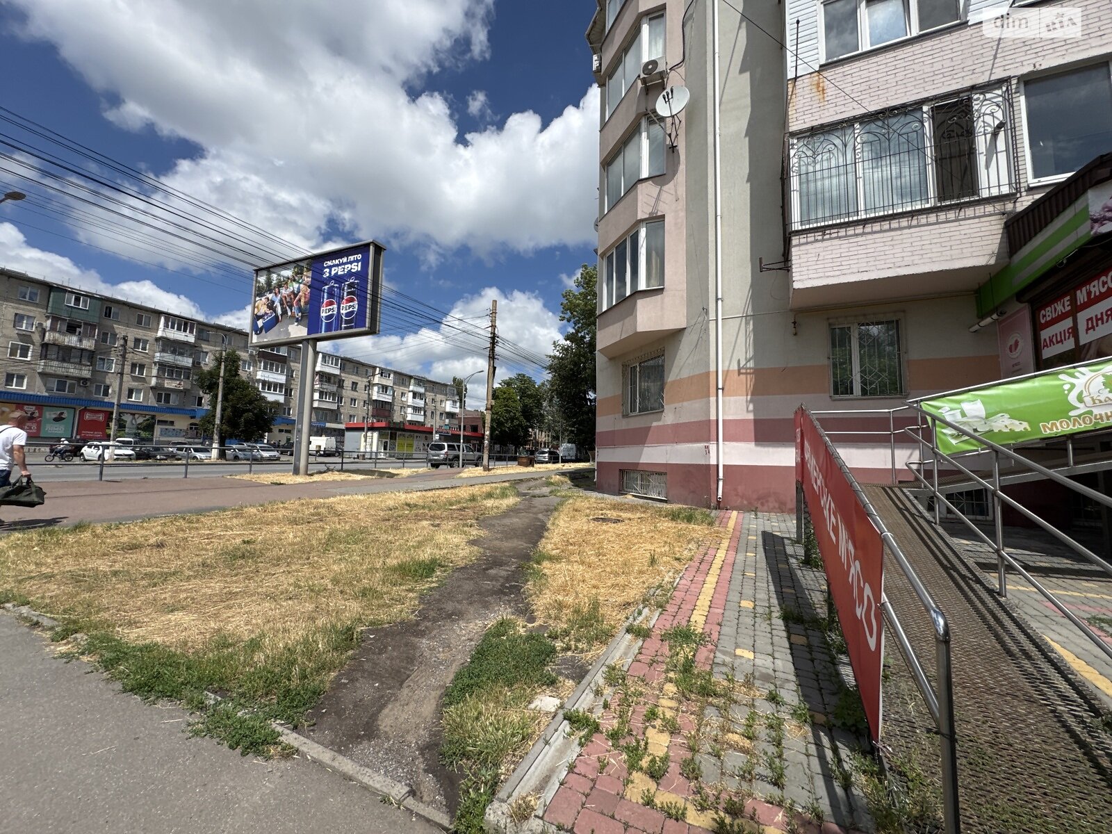 Коммерческое помещение в Виннице, продажа по Левка Лукьяненко (Ватутина) улица 20, район Замостянский, цена: 187 000 долларов за объект фото 1 Коммерческое помещение в Виннице, продажа по Левка Лукьяненко (Ватутина) улица 20, район Замостянский, цена: 187 000 долларов за объект фото 1