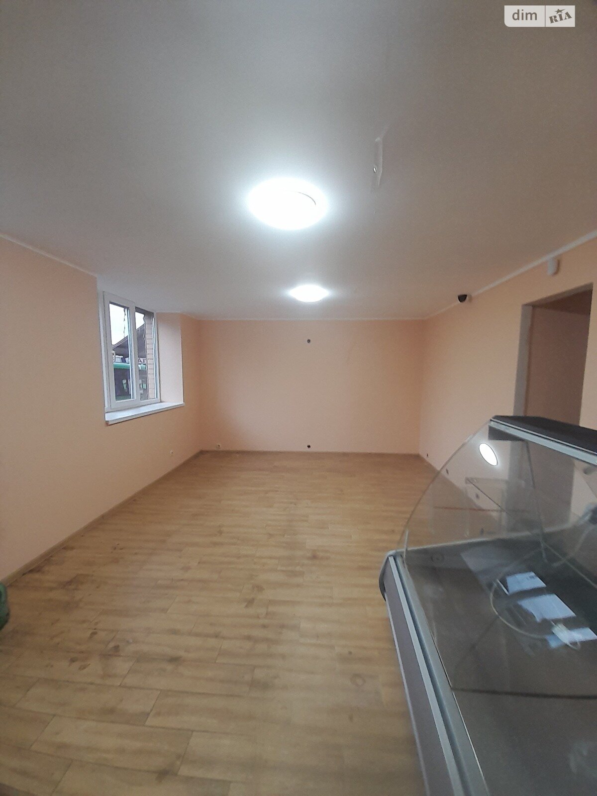 Коммерческое помещение в Вишневом, Железнодорожная улица, цена: продажи 86 000 долларов за объект фото 1 Коммерческое помещение в Вишневом, Железнодорожная улица, цена продажи: 86 000 долларов за объект фото 1